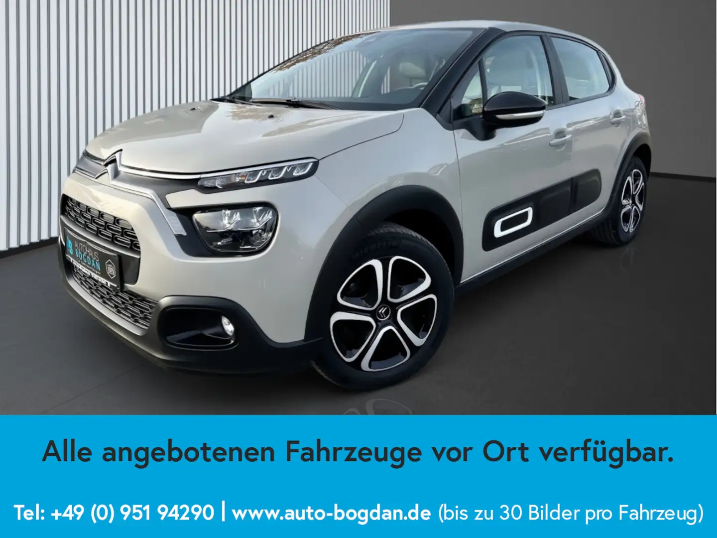 Citroen C3 Plus Navi via App*LED*Tempomat*PDC*SHZ Grün - 2