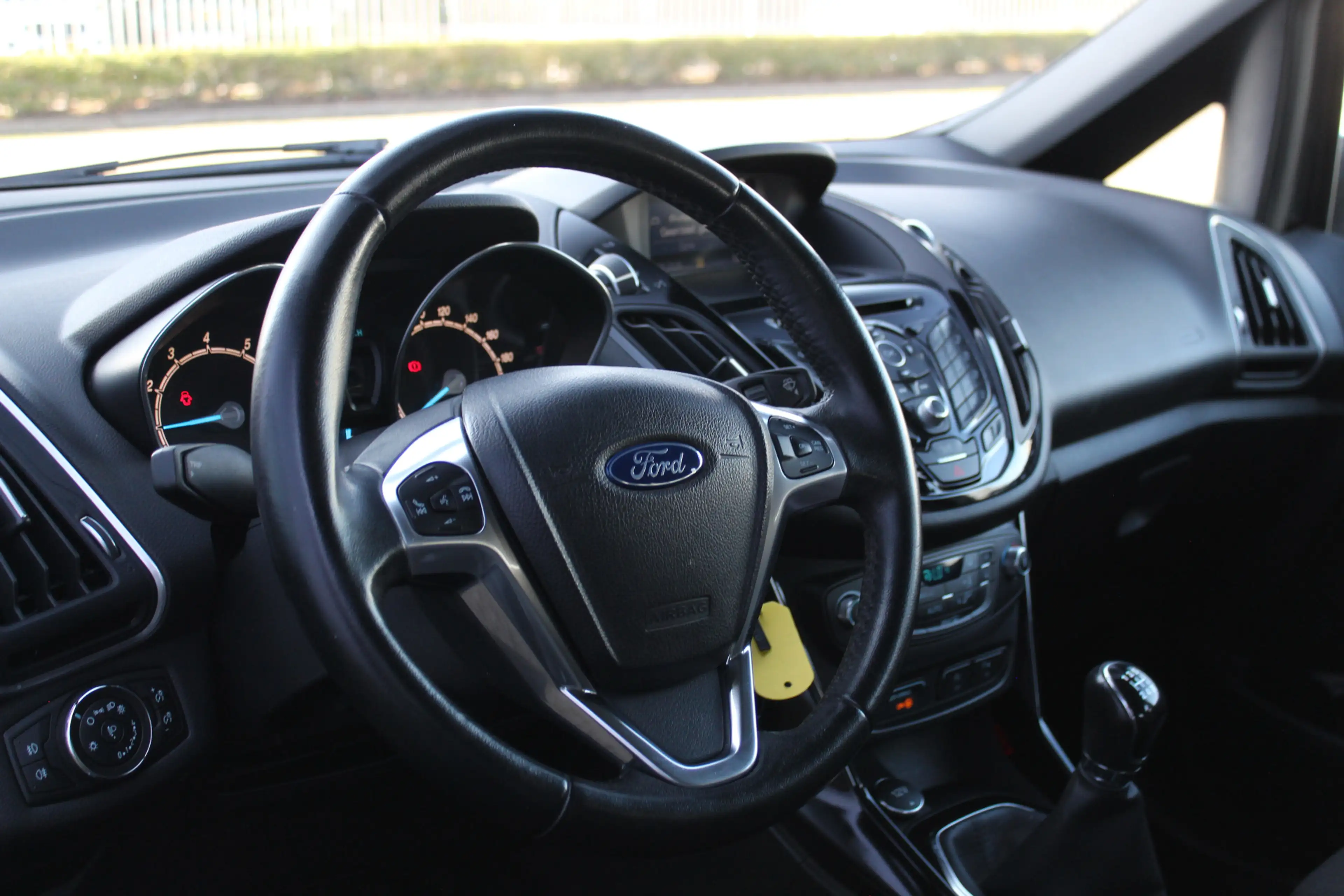 Ford B-Max 1.0-100pk EcoBoost Titanium. Mooie, chique en luxe — photo 12