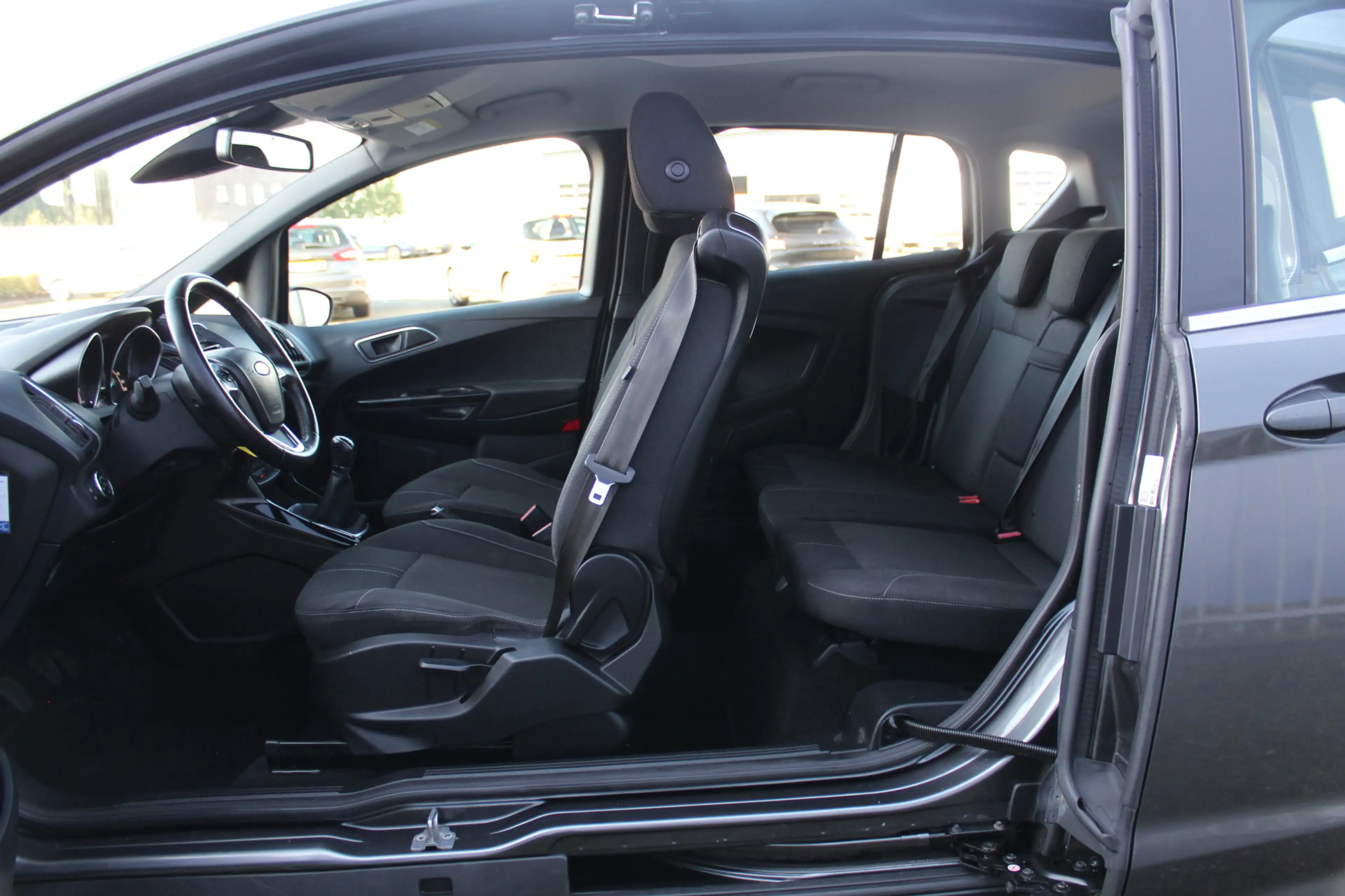 Ford B-Max 1.0-100pk EcoBoost Titanium. Mooie, chique en luxe — photo 16