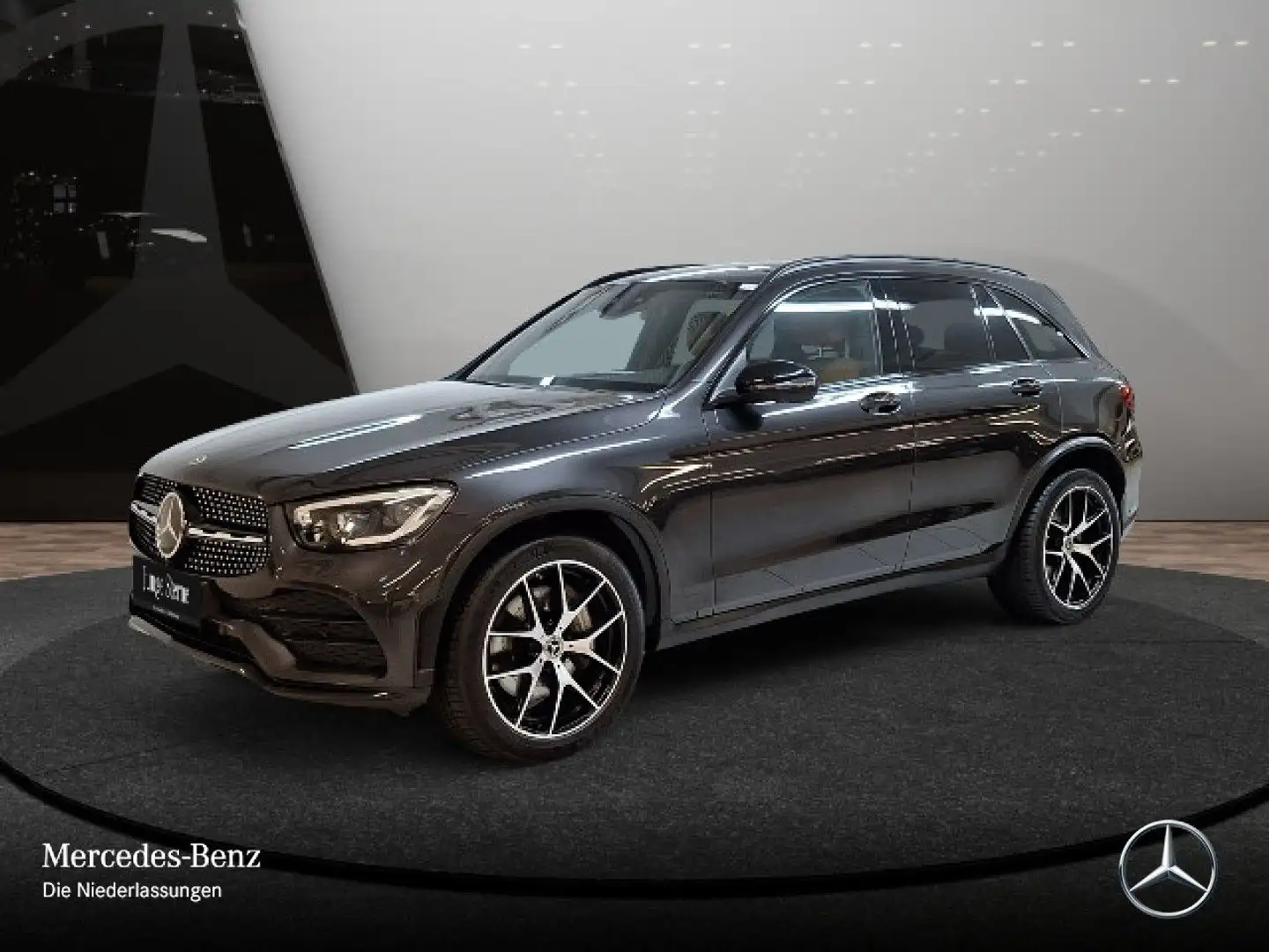 Mercedes-Benz GLC 400 d 4M AMG+NIGHT+PANO+360+MULTIBEAM+FAHRASS Grau - 2