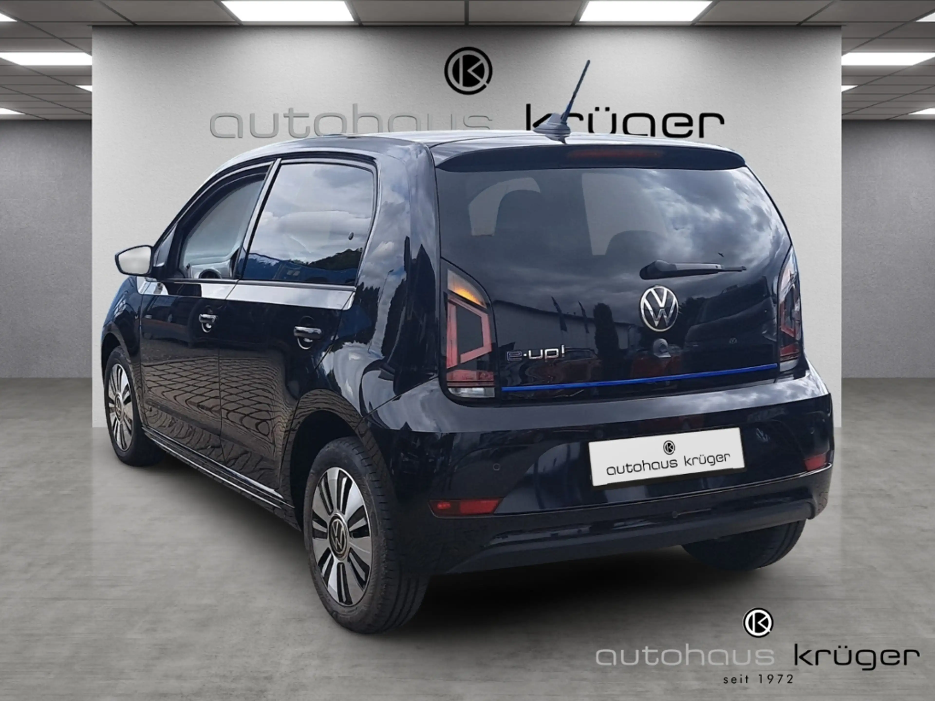 Volkswagen e-up! e-Edition Klimaautom DAB Ambientebeleuchtung SHZ R — photo 6
