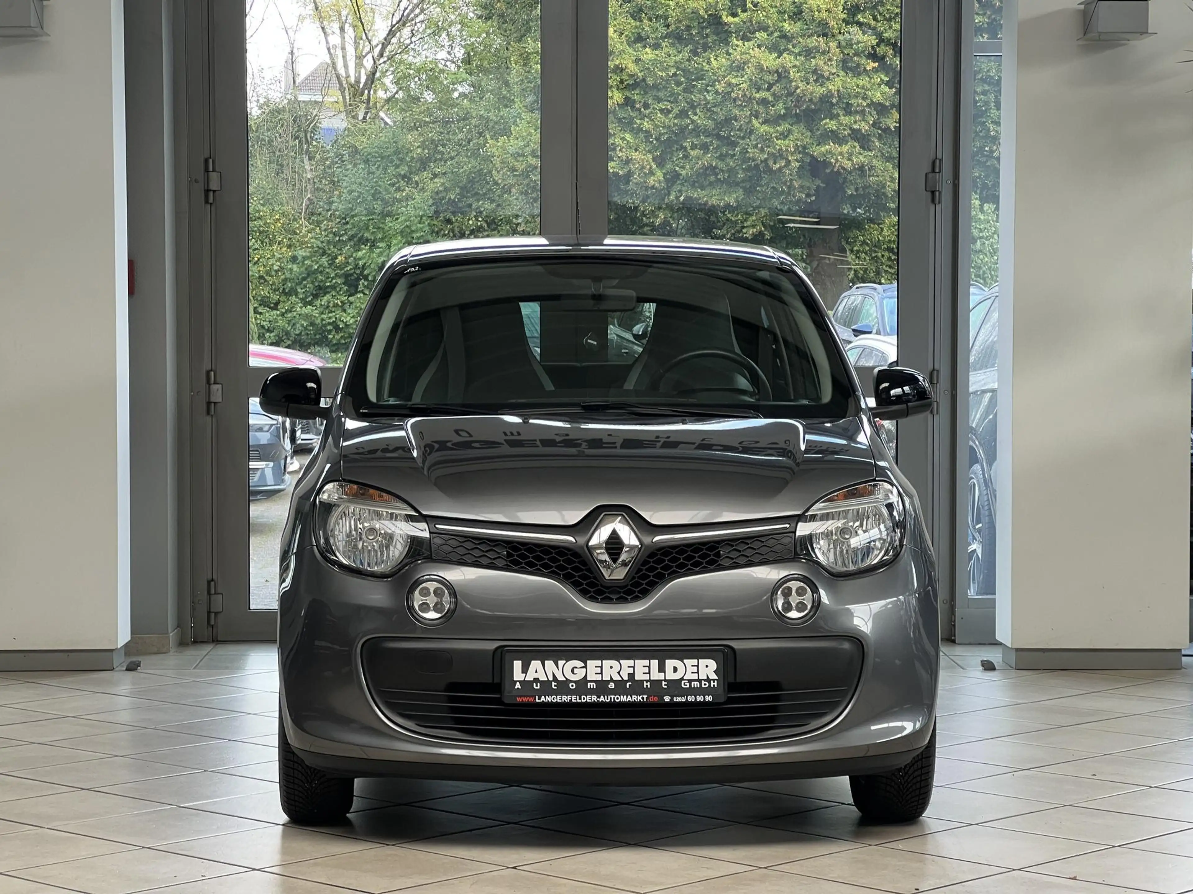 Renault Twingo Twingo AUTOMATIK|ALLWETTER|SCHECKHEFT|PARKSENSOR — photo 10