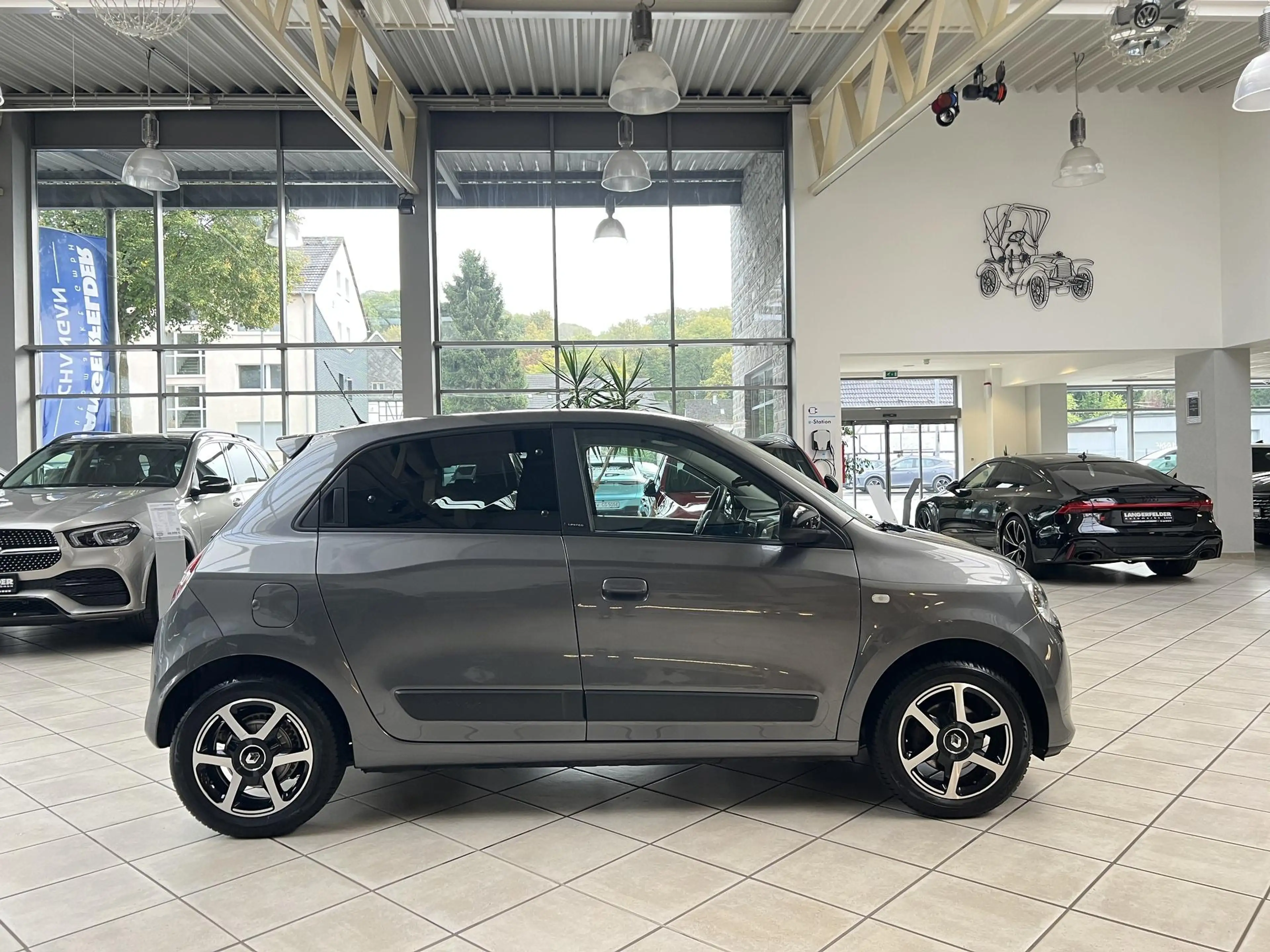 Renault Twingo Twingo AUTOMATIK|ALLWETTER|SCHECKHEFT|PARKSENSOR — photo 2