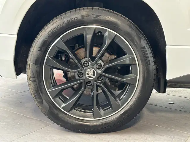 Skoda Karoq view 3