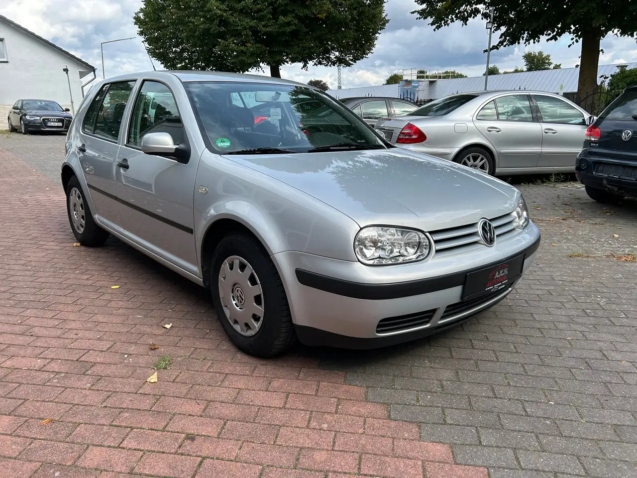 Volkswagen Golf IV 1.6 Special Klima*E-Fenster*TÜV&Service Neu, foto 3