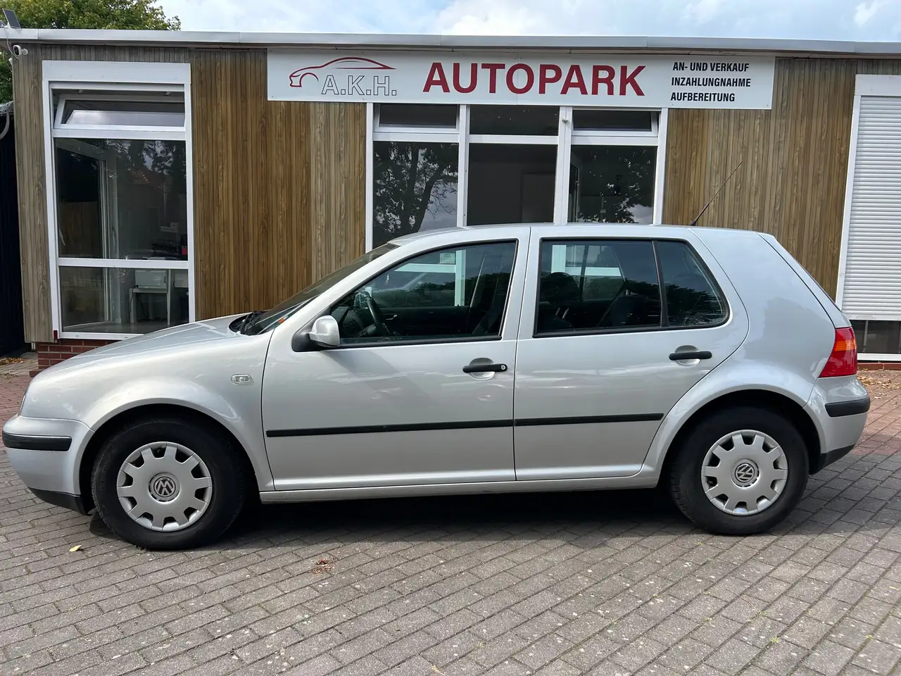 Volkswagen Golf IV 1.6 Special Klima*E-Fenster*TÜV&Service Neu, foto 8