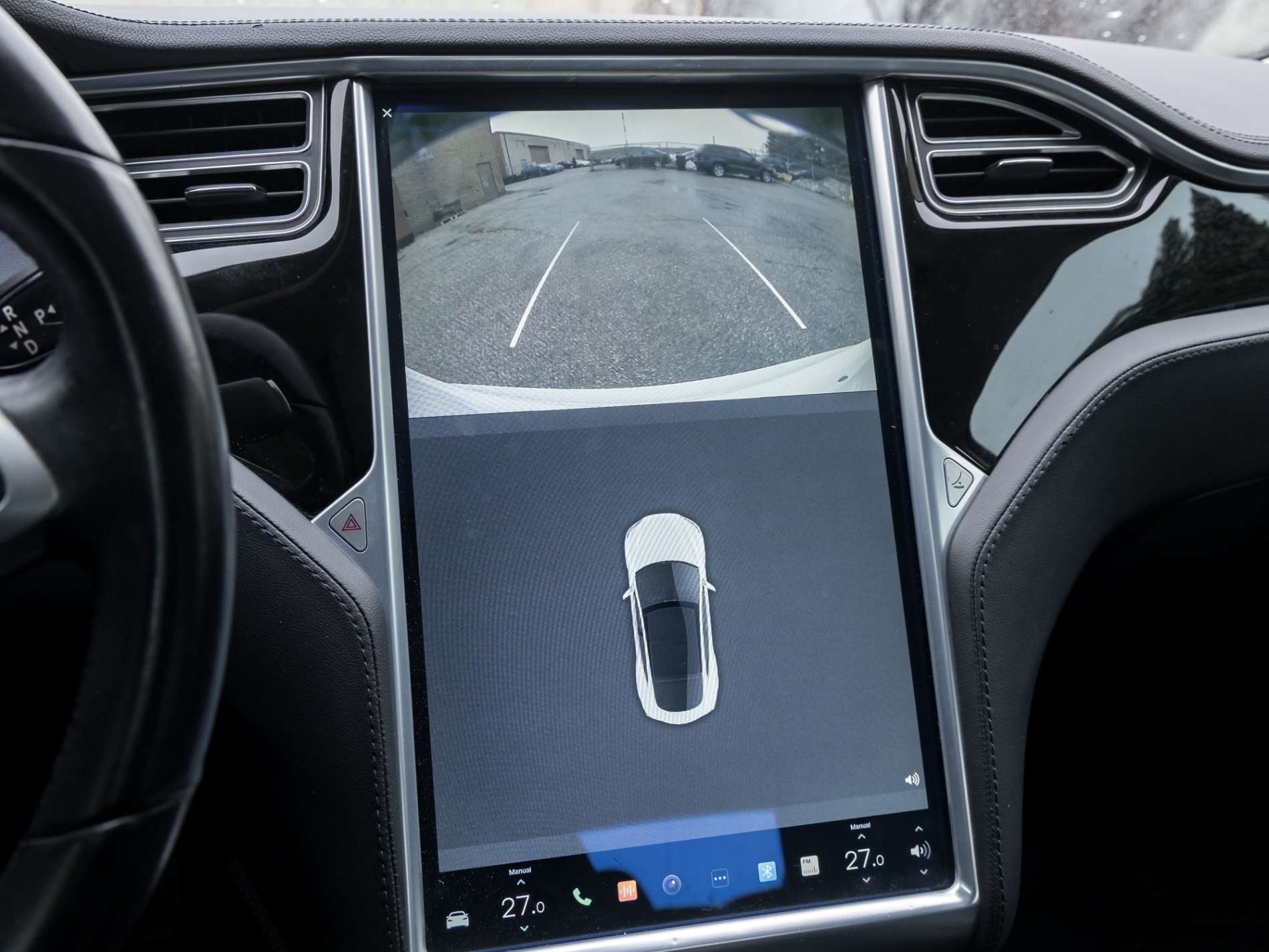 2014 Tesla Model S Performance thumb 15