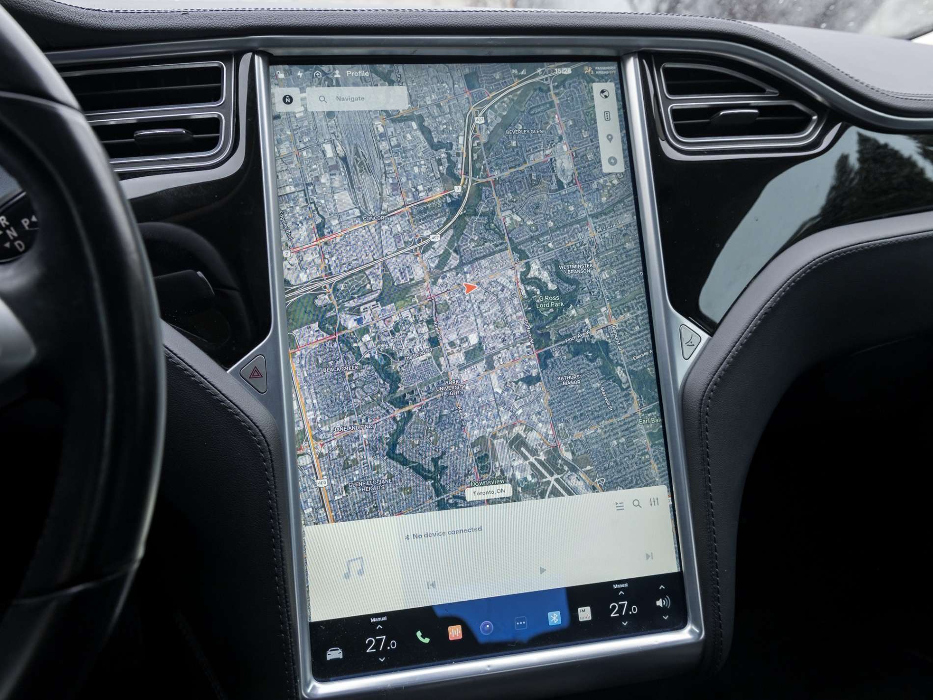 2014 Tesla Model S Performance thumb 14