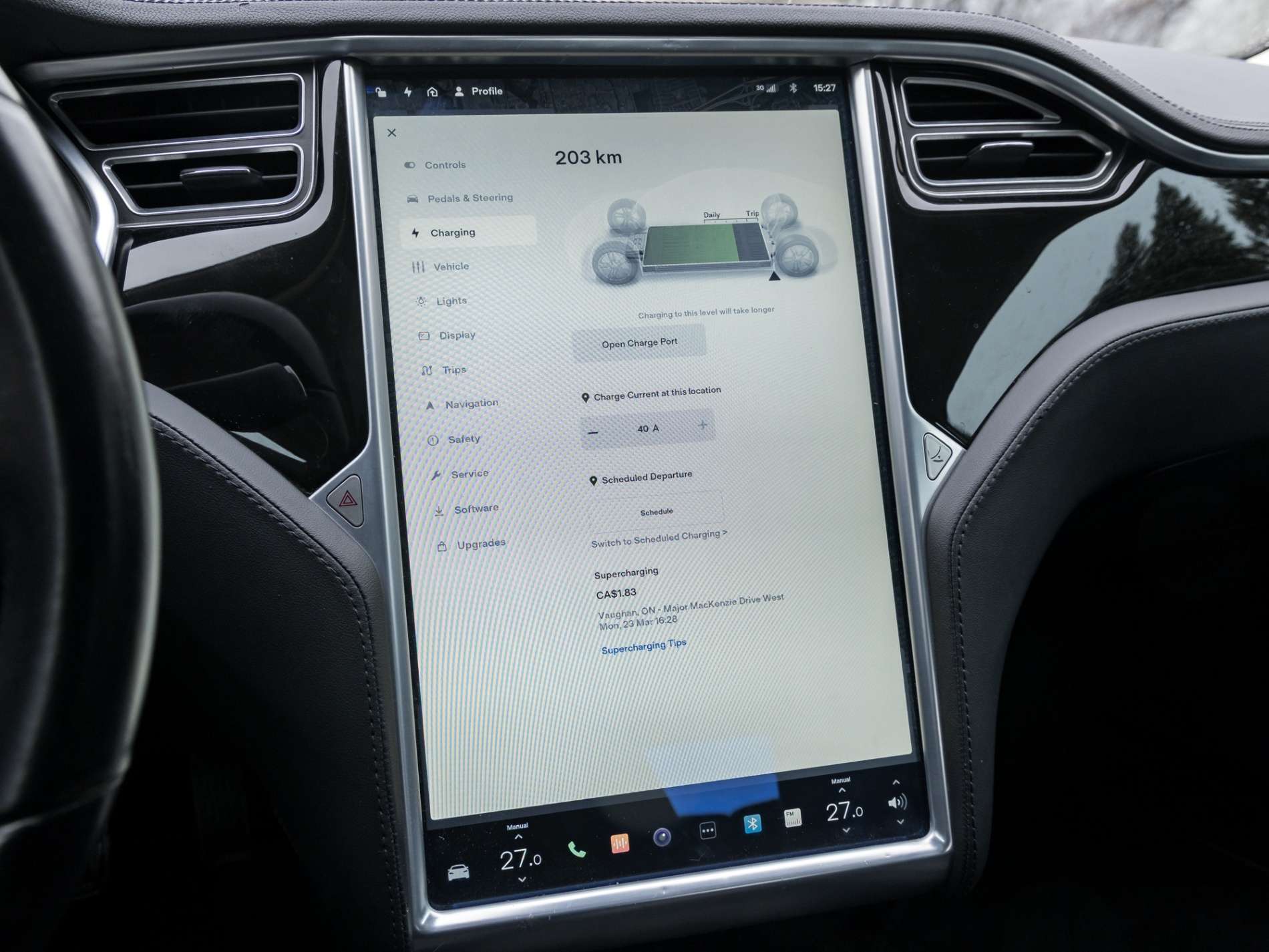 2014 Tesla Model S Performance thumb 22
