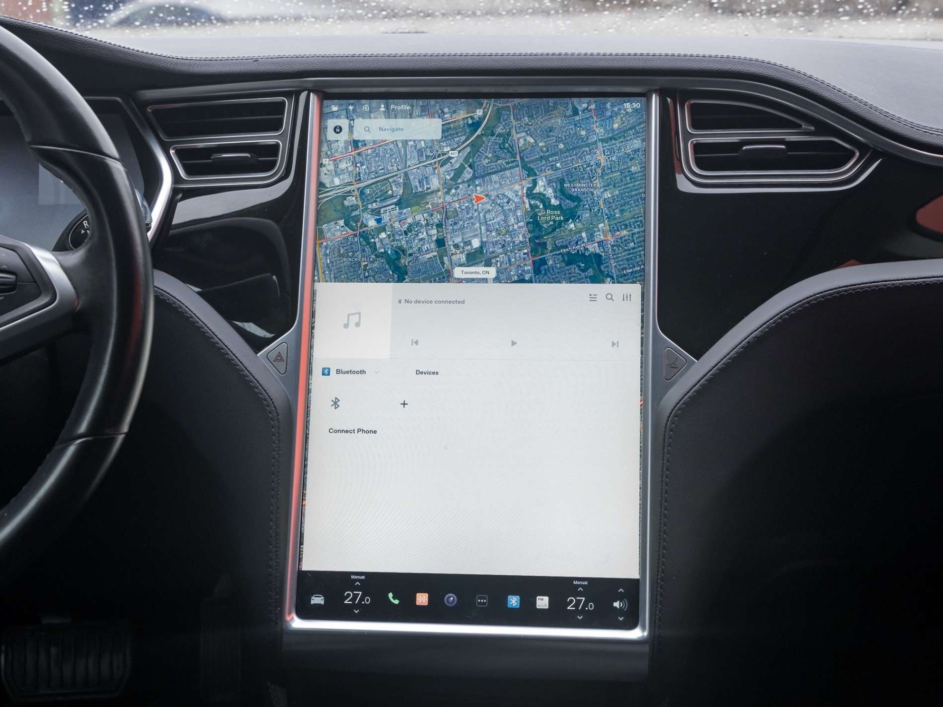 2014 Tesla Model S Performance thumb 32