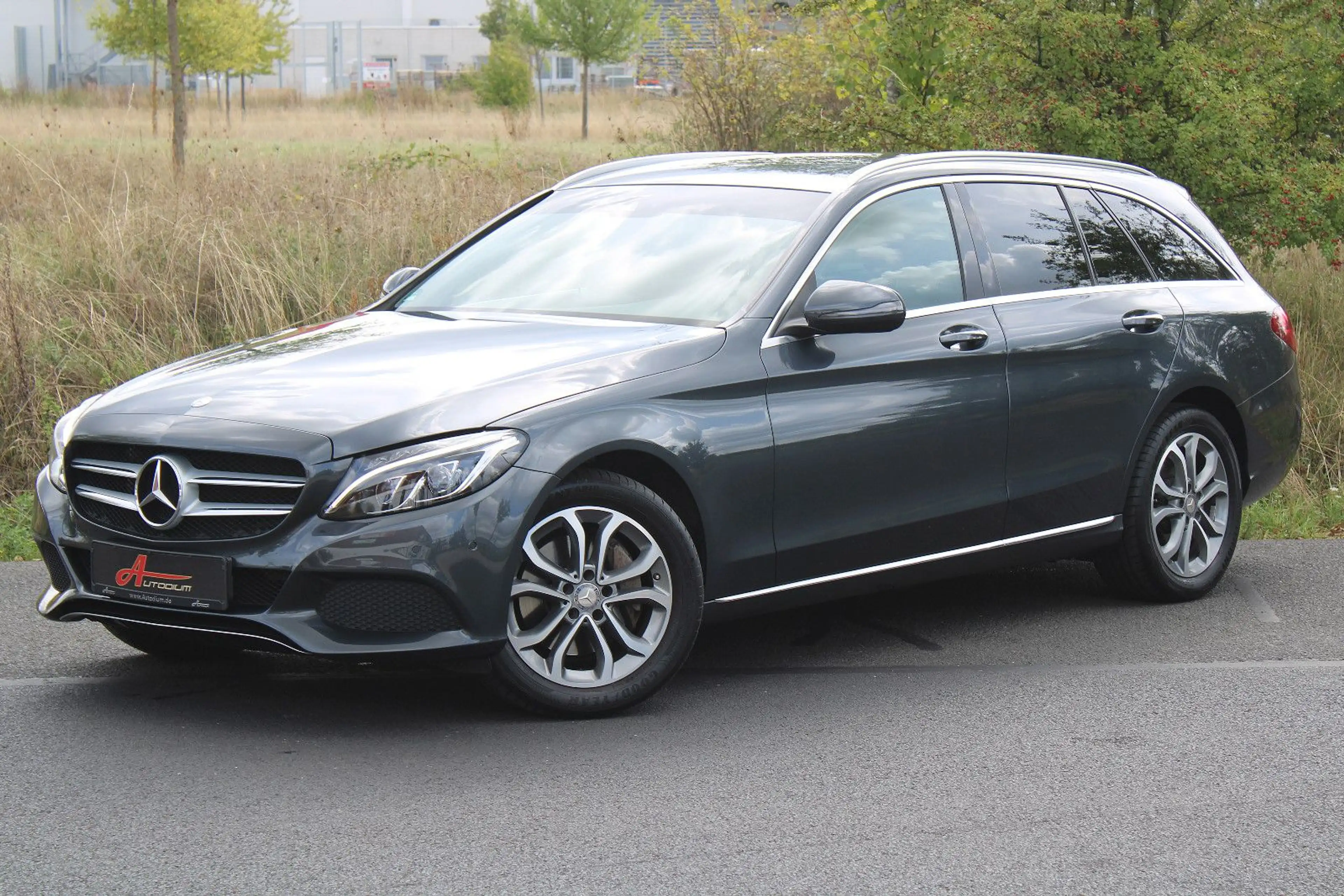 Mercedes-Benz C 250 d Avantgarde/Kamera/AHK!/Leder/AHK/Ambiente