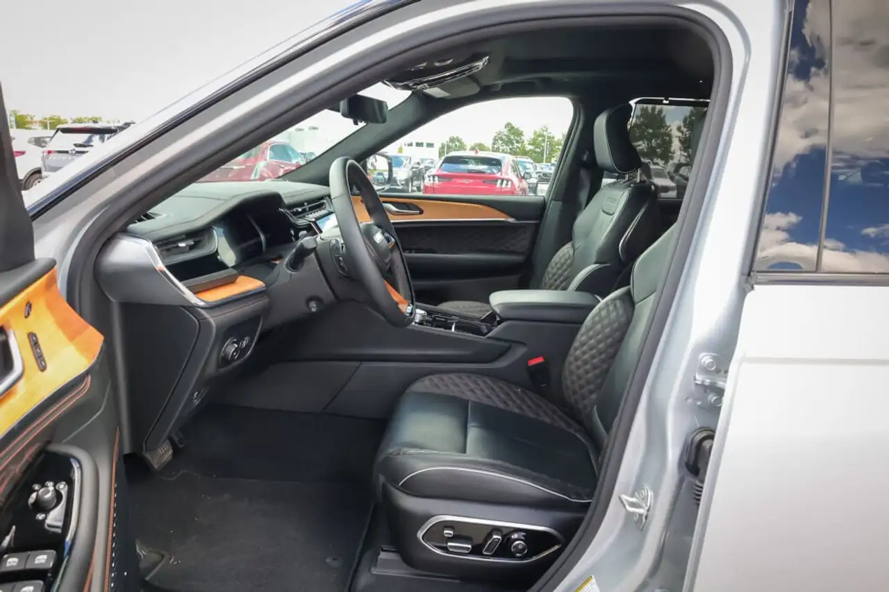Jeep Grand Cherokee fotografie Jeep Grand Cherokee