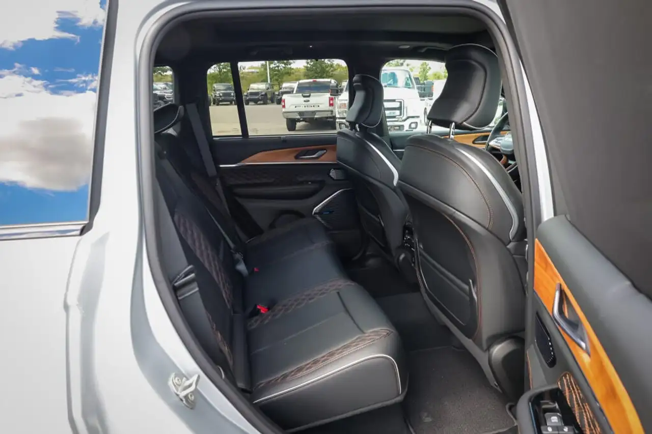 Jeep Grand Cherokee fotografie Jeep Grand Cherokee