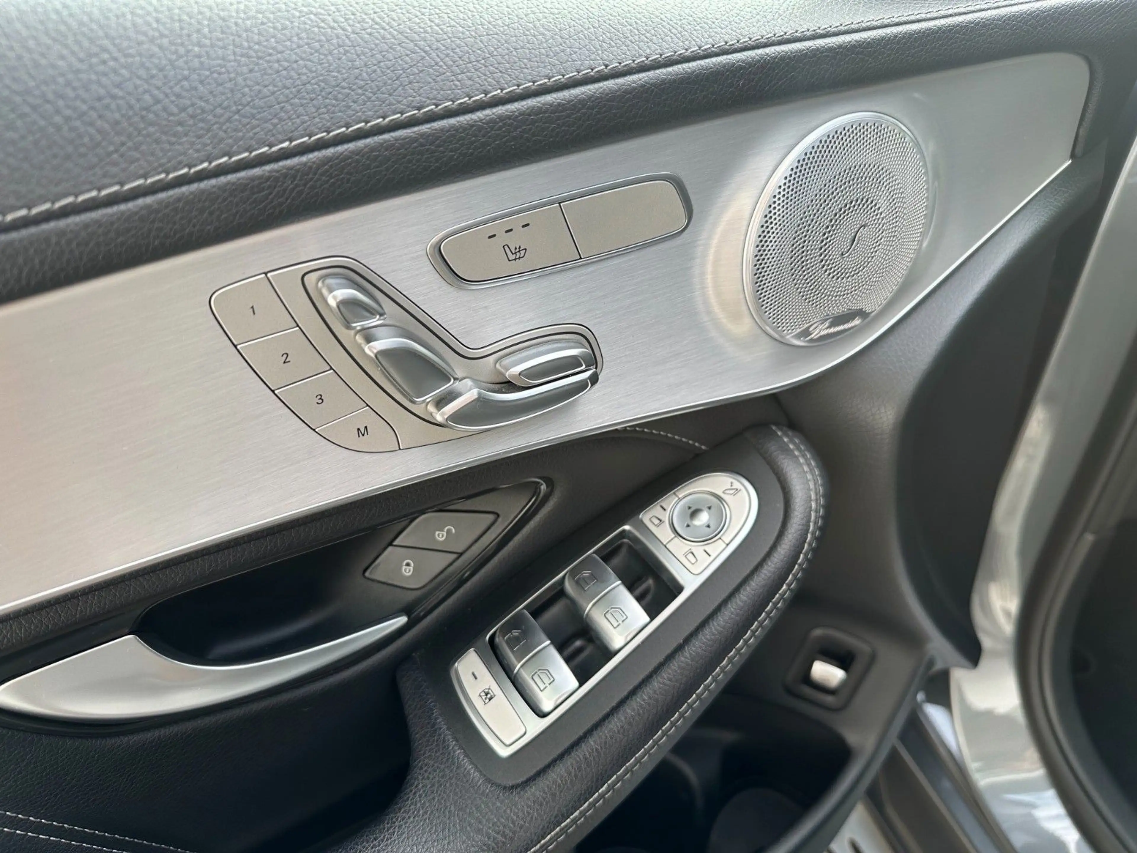 Mercedes-Benz GLC 63 AMG GLC 63 Coupé Schalensitze Performance AGA Night — photo 8