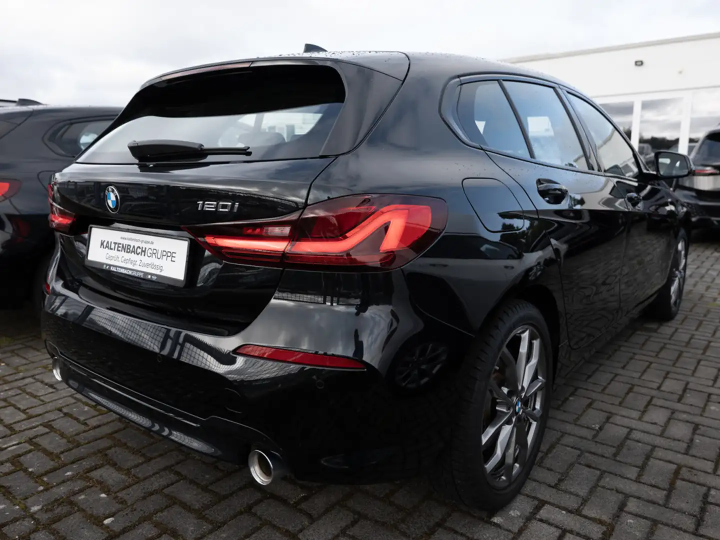 BMW 120 i Sport Line LED NAVI KLIMA SPORTSITZ(E) Nero - 2