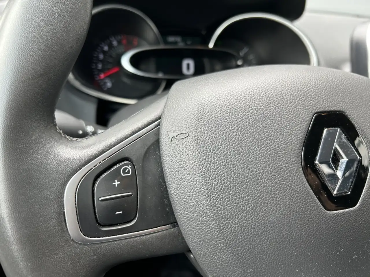 Renault Clio Estate 0.9 TCe 90pk Limited, миниатюра 22