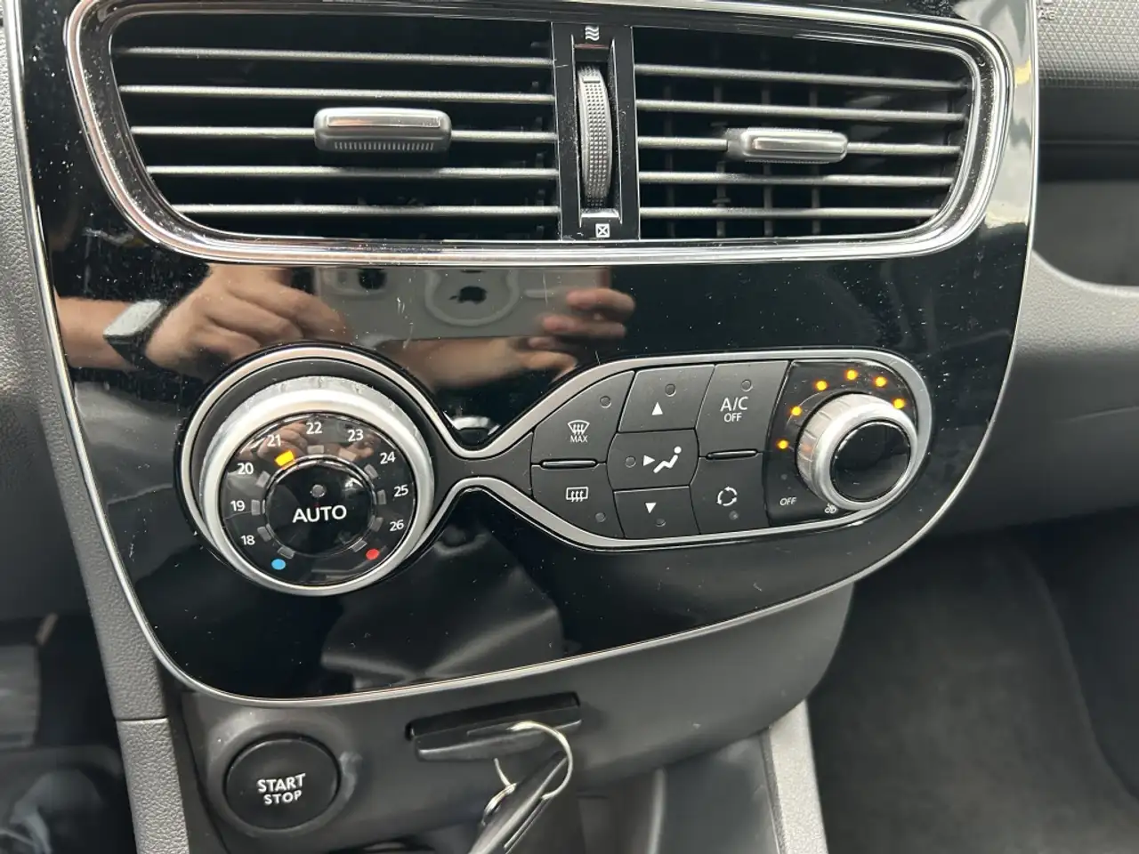 Renault Clio Estate 0.9 TCe 90pk Limited, миниатюра 23