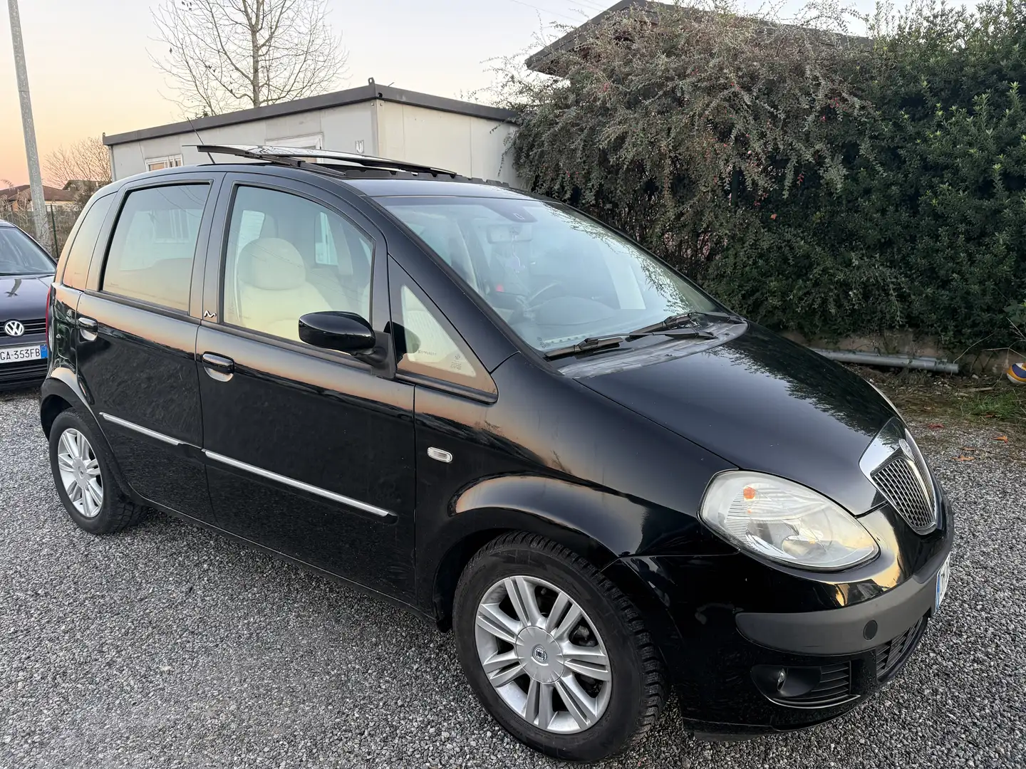 Lancia MUSA 1.4 16v Platino Plus s/navi dfn - 2