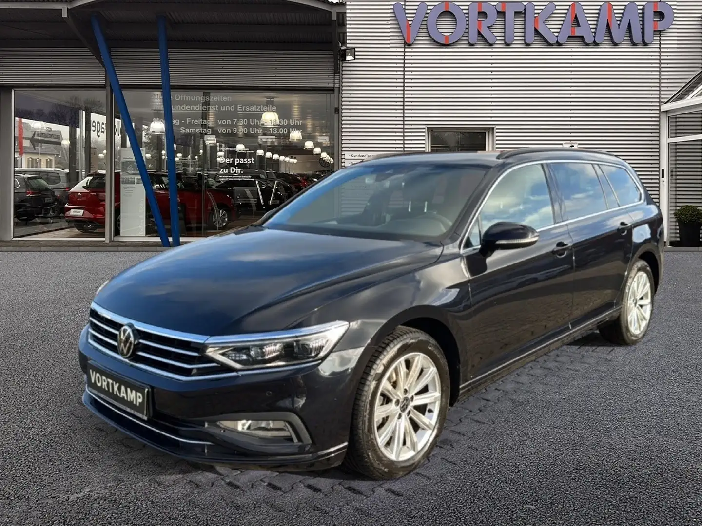 Volkswagen Passat Variant Business IQLight/HeadUp/Keyless Schwarz - 2