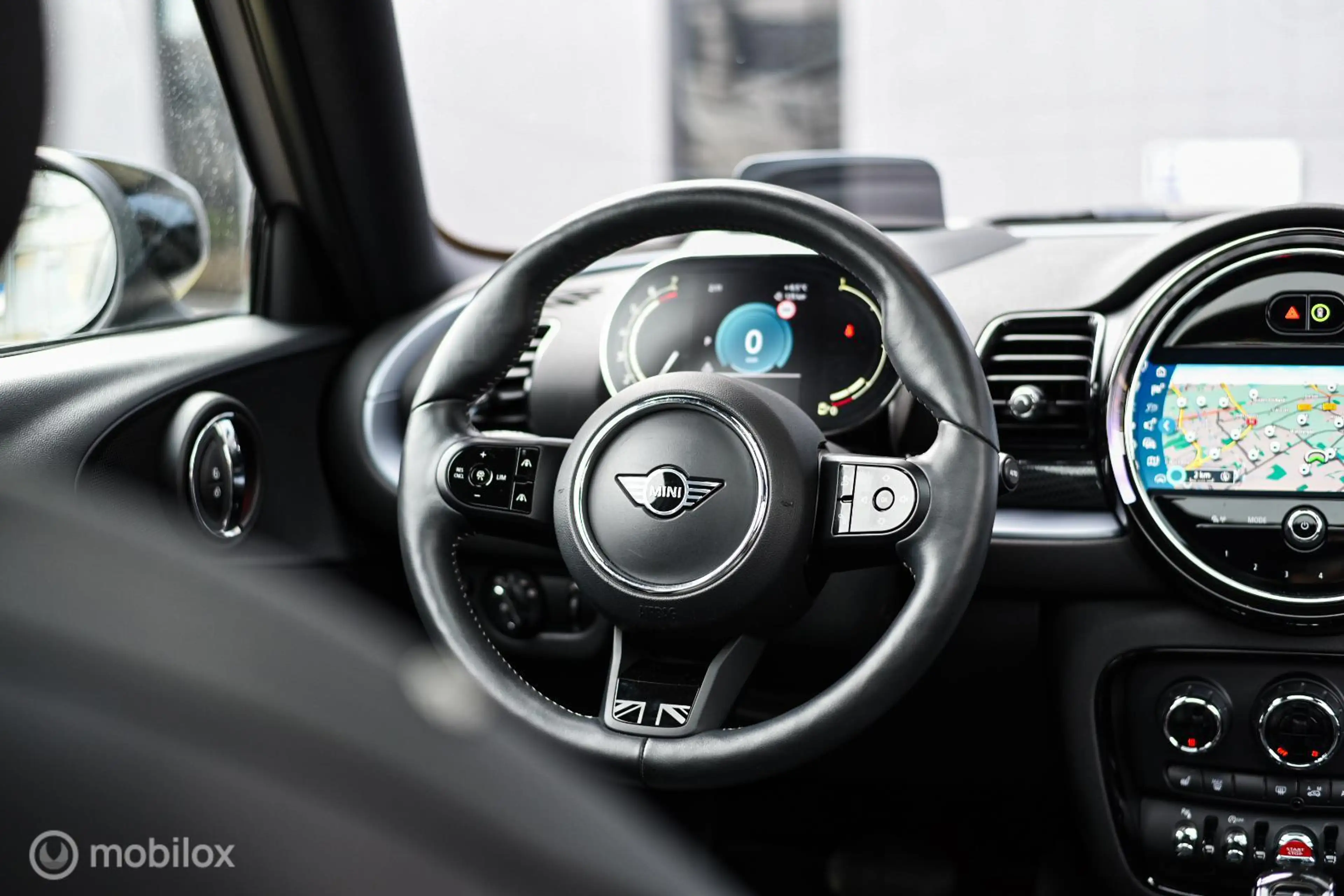 MINI Cooper Clubman 1.5 Richmond Park Panoramda — photo 13