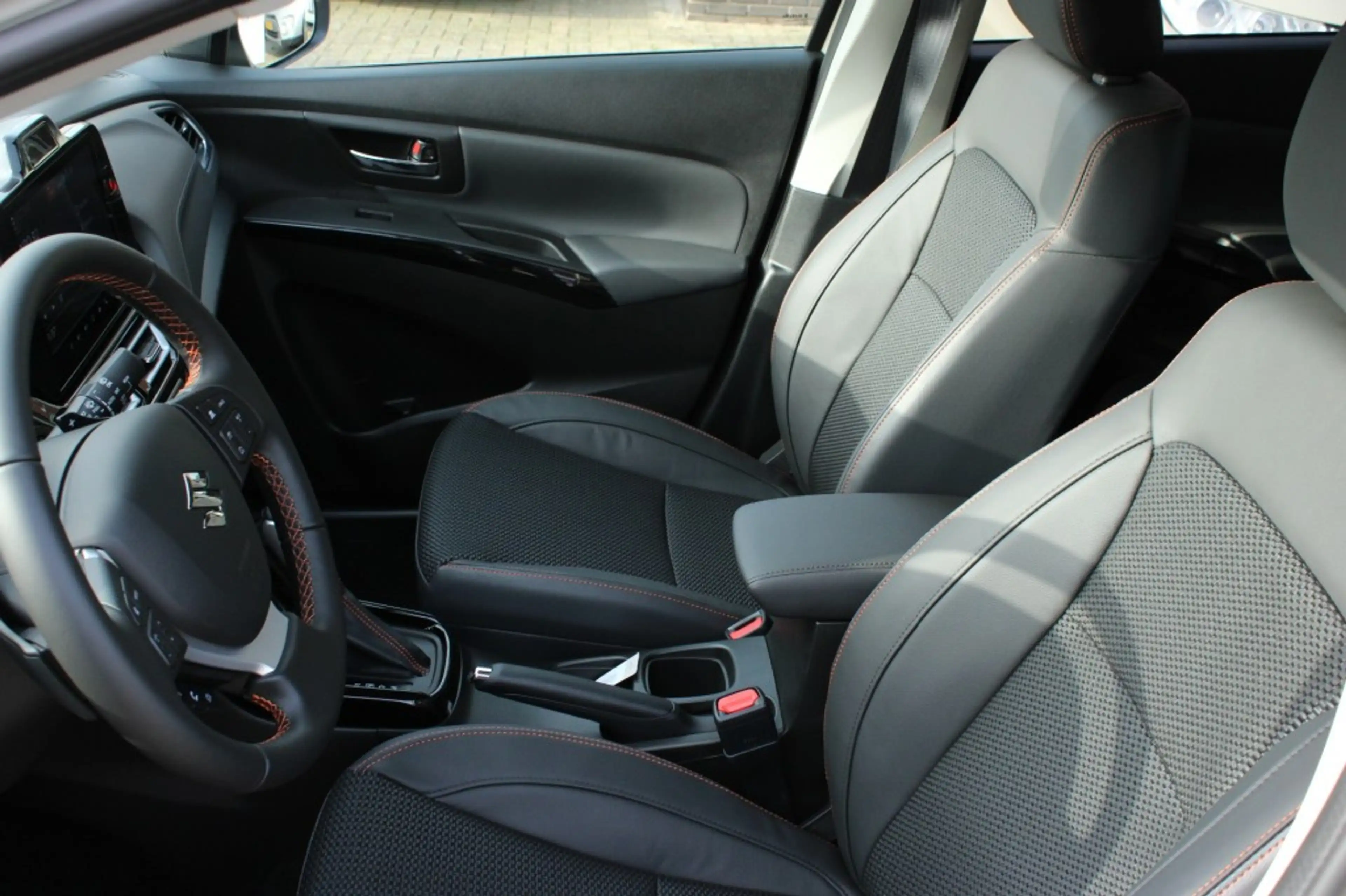 Suzuki SX4 S-Cross SE60-Editie / Rijklaarprijs / Tot 10 jaar garantie — photo 13
