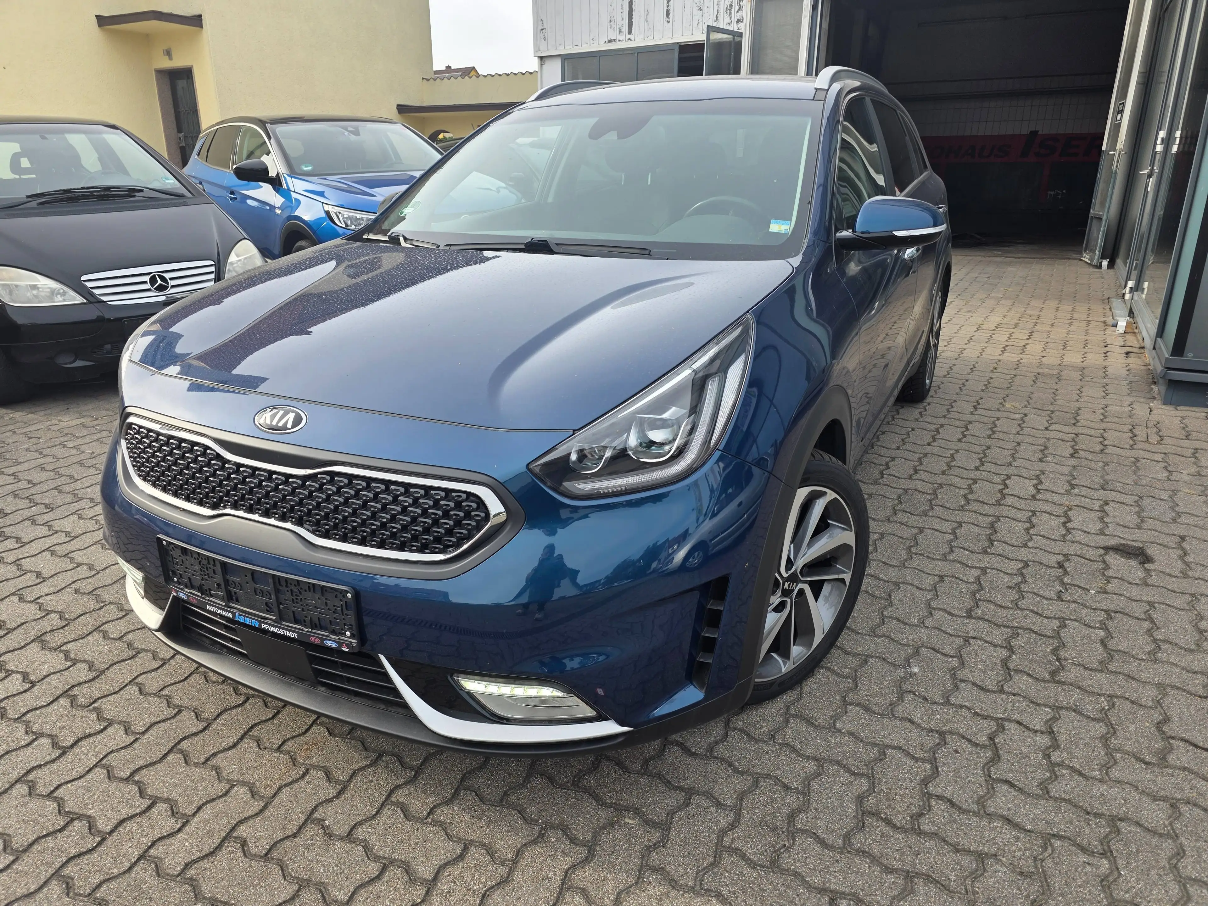 Kia Niro Niro Hybrid 1.6 GDI 2WD Aut. Spirit *wenig Kilometer *Navi * Kamera +Ganzjahresreifen *Garantie