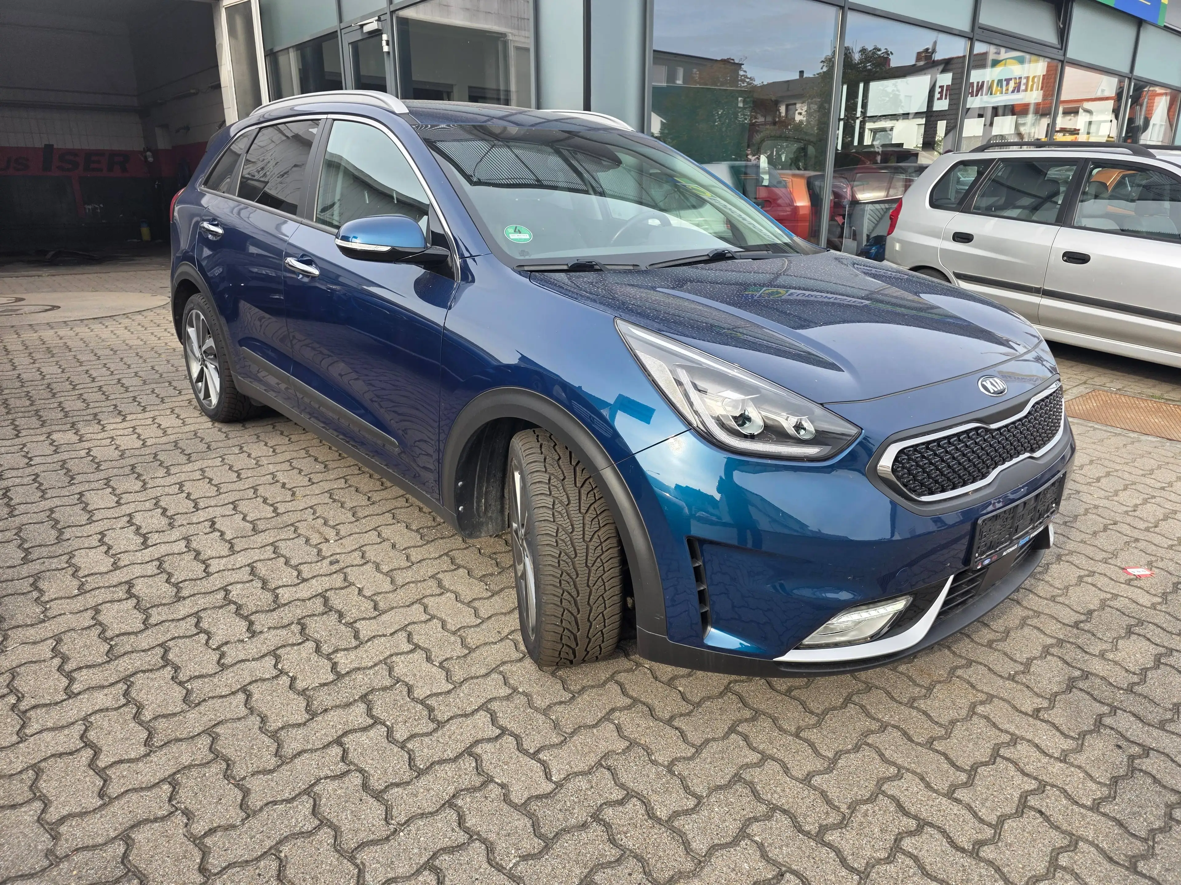 Kia Niro Niro Hybrid 1.6 GDI 2WD Aut. Spirit *wenig Kilometer *Navi * Kamera +Ganzjahresreifen *Garantie — photo 3