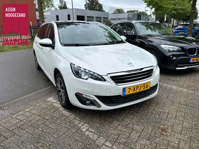 2014 Peugeot 308 in White for sale
