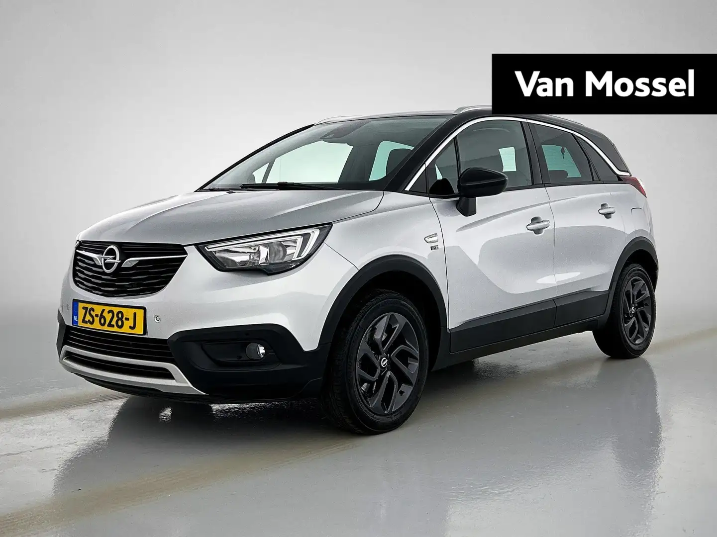 Opel Crossland X 1.2 Turbo 120 Jaar Edition | Navigatie | trekhaak Grijs - 1