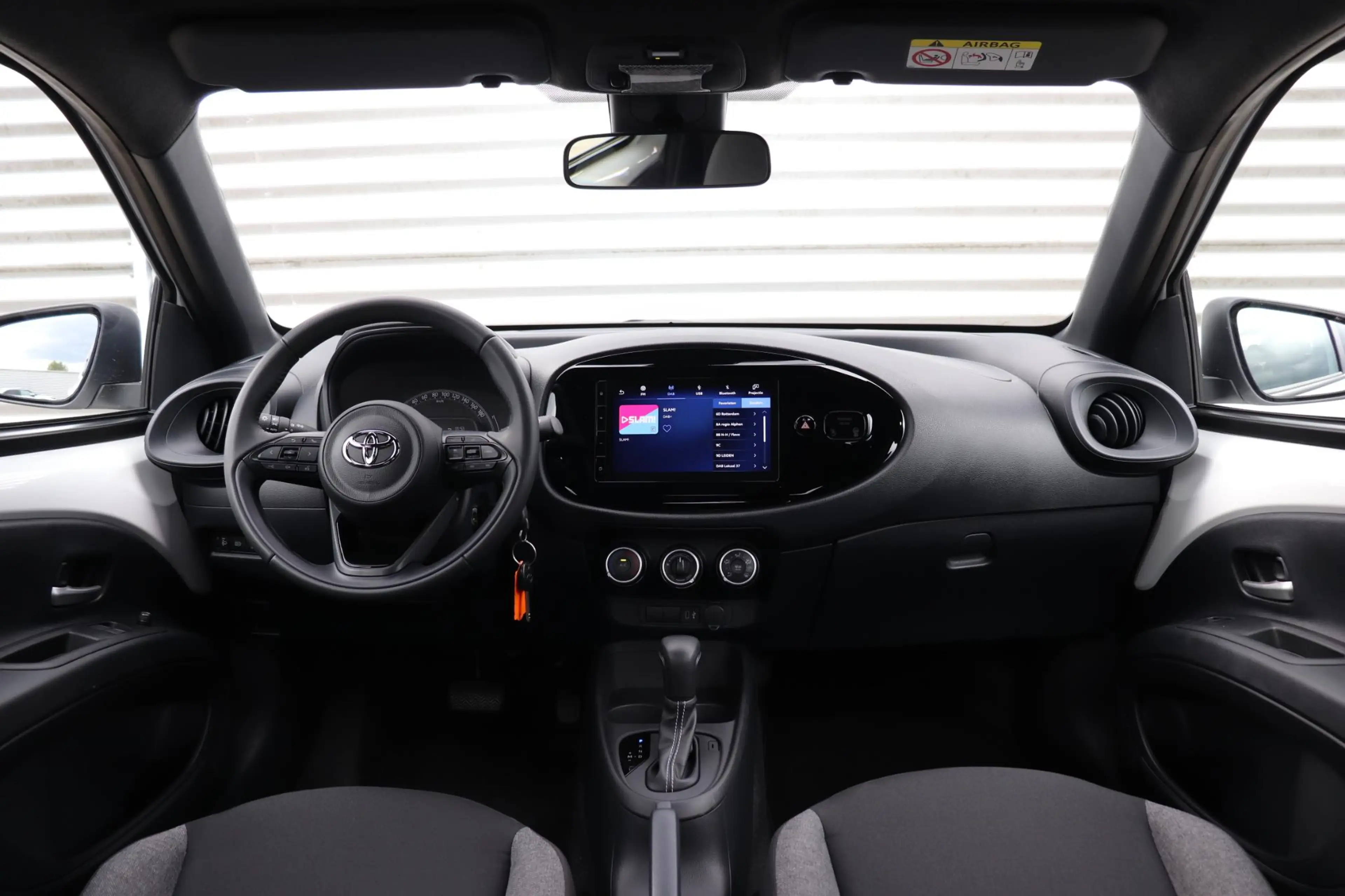 Toyota Aygo X 1.0 VVT-i S-CVT Play, 1e eigenaar, Apple Carplay/A — photo 5