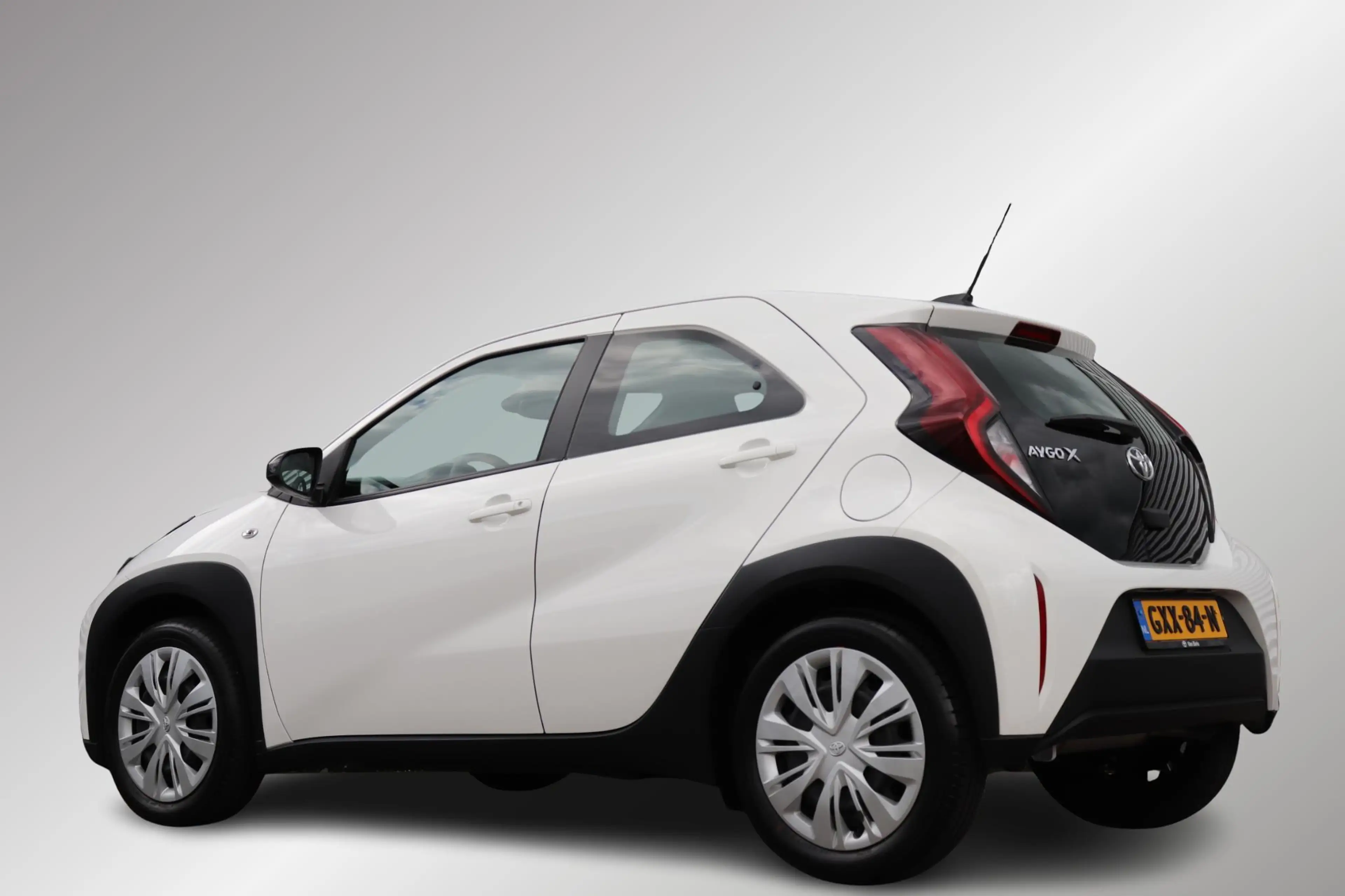 Toyota Aygo X 1.0 VVT-i S-CVT Play, 1e eigenaar, Apple Carplay/A — photo 4