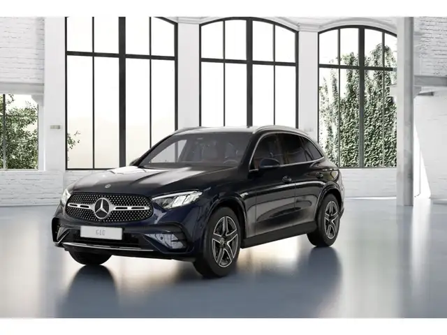 Mercedes-Benz GLC view 2