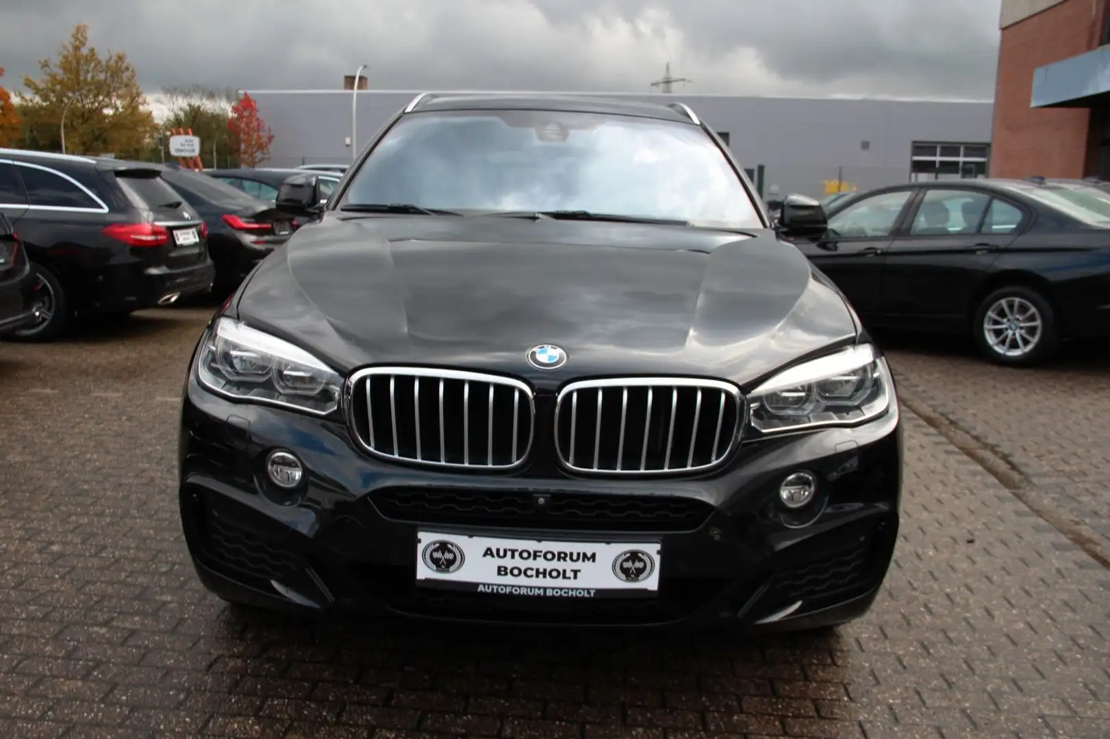 BMW X6 xD 40 d M Sport, HUD, LED, GSD,RFK, Sitzbelüf Noir - 1