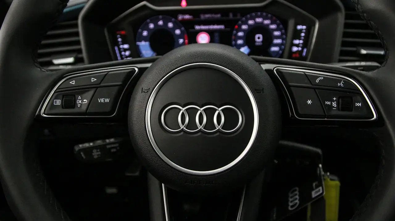 Audi A1 2026 — фото 15