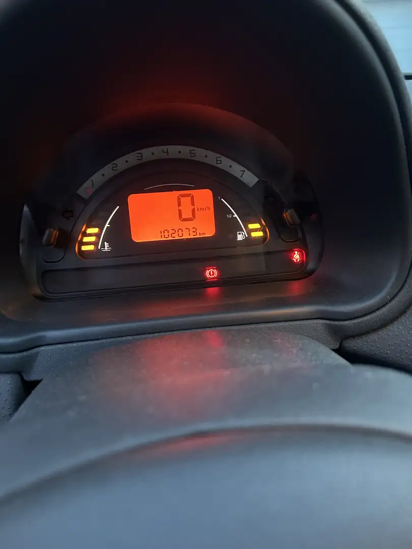 Citroen C2 1.1 SX - 2