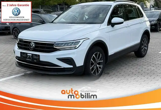 Volkswagen Tiguan Life 2.0 TDI*DSG*ACC*AHK*LED*NAV*CarPlay