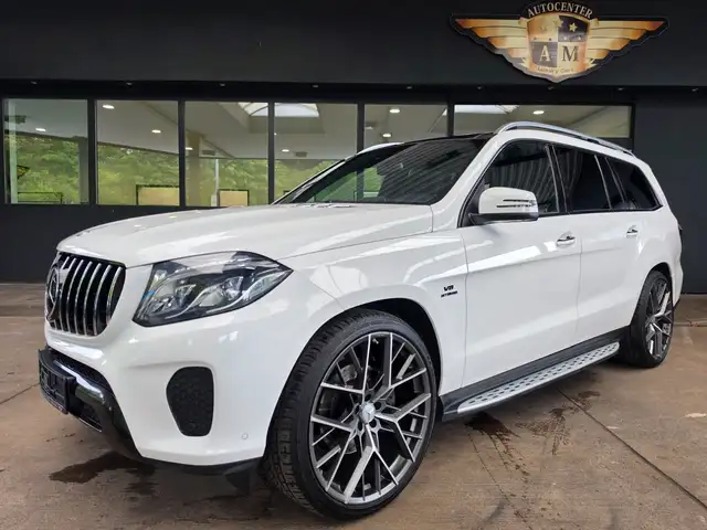 Mercedes-Benz GLS 400 4Matic 63er-Optik AHK/Pano/7.Sitz/BT/23"