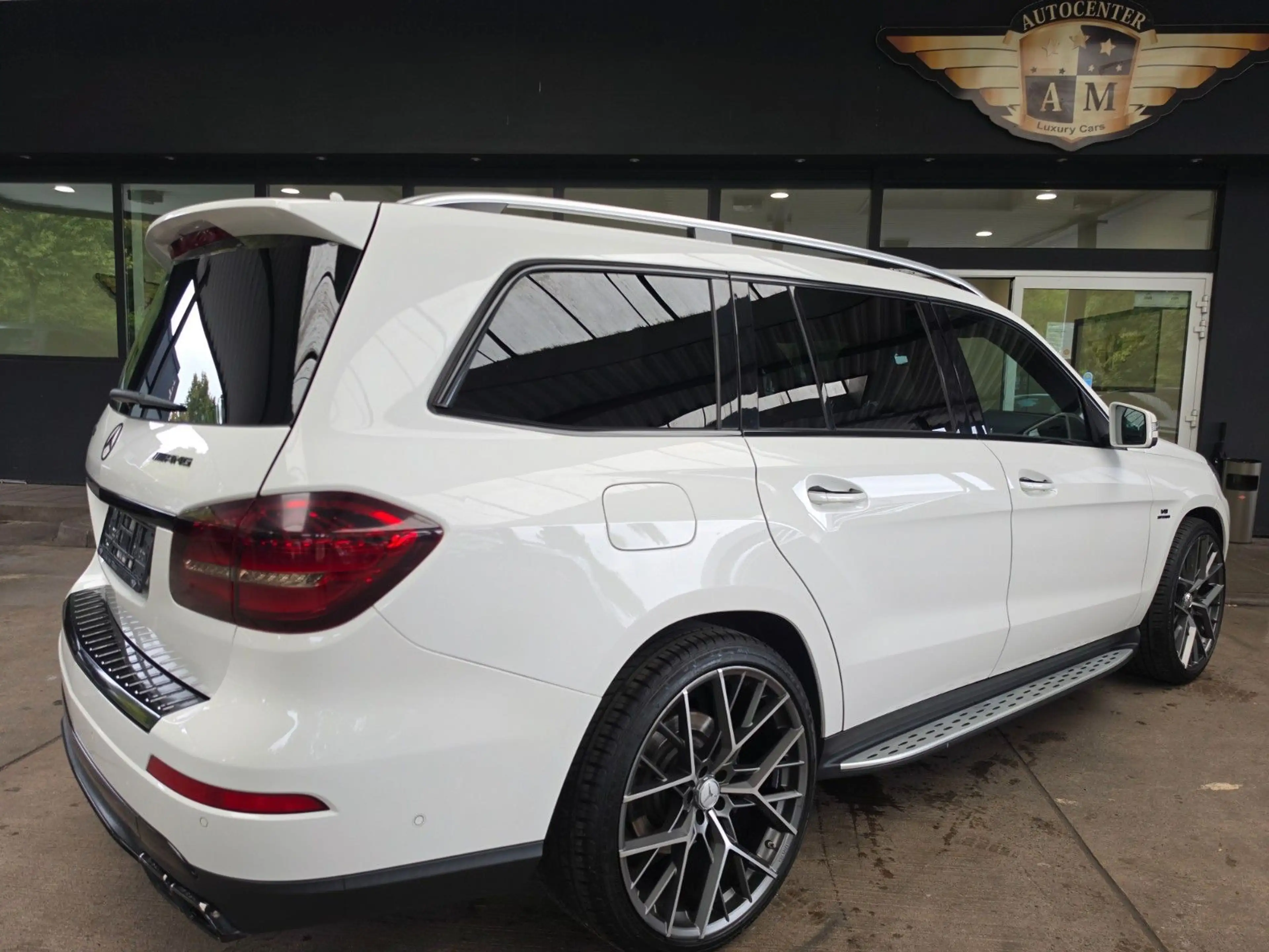 Mercedes-Benz GLS 400 4Matic 63er-Optik AHK/Pano/7.Sitz/BT/23" — photo 13