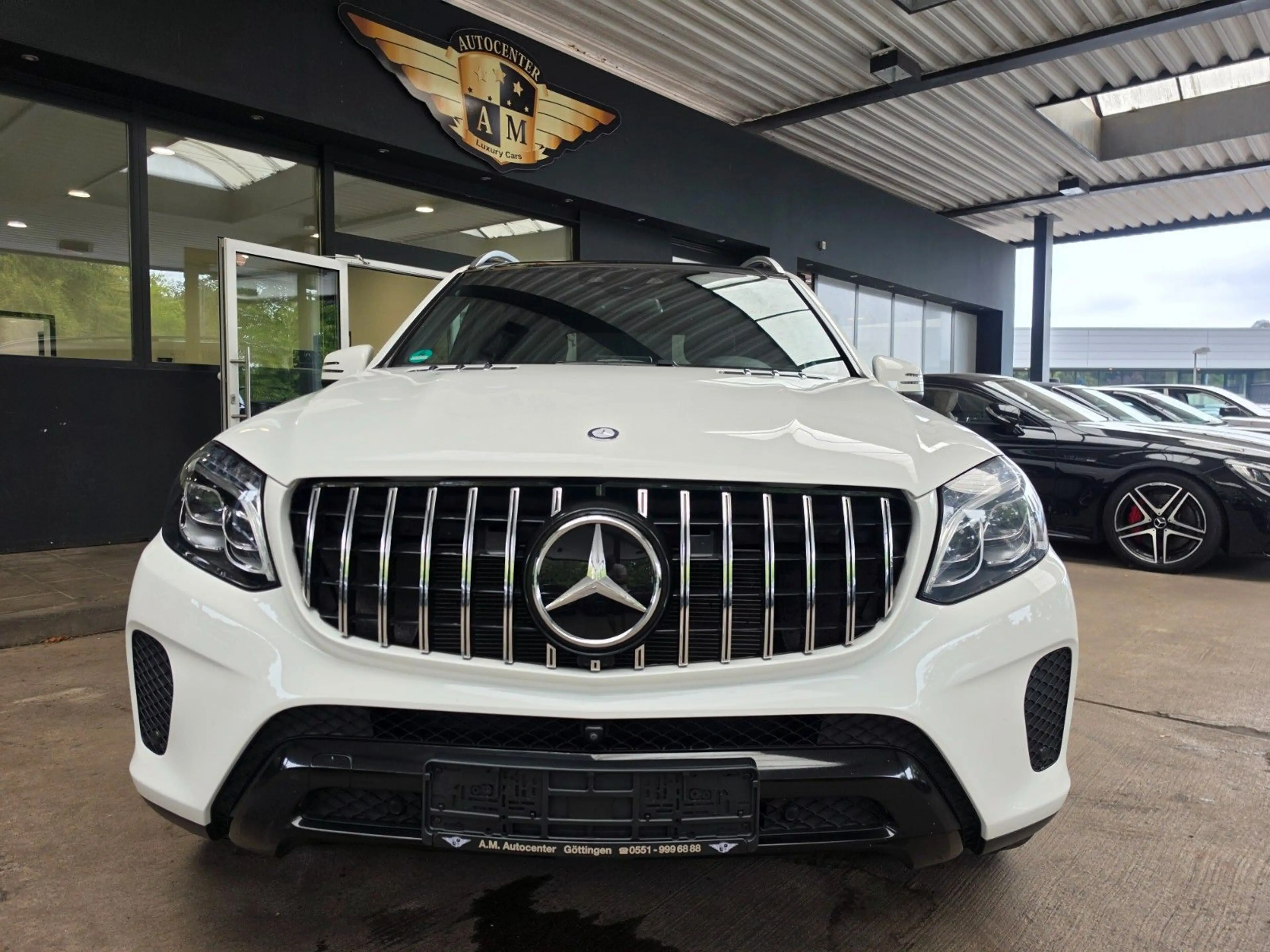 Mercedes-Benz GLS 400 4Matic 63er-Optik AHK/Pano/7.Sitz/BT/23" — photo 7