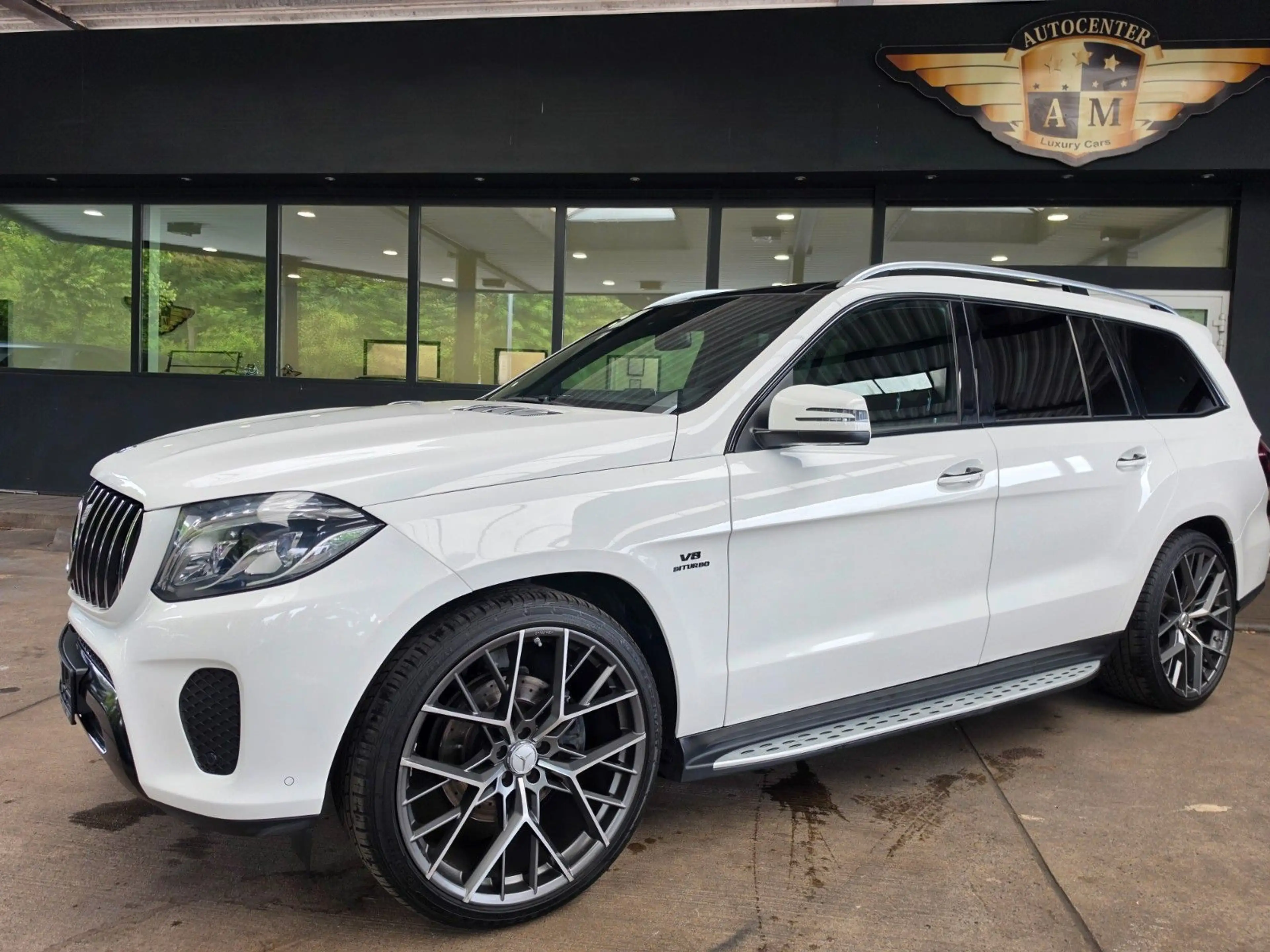 Mercedes-Benz GLS 400 4Matic 63er-Optik AHK/Pano/7.Sitz/BT/23" — photo 2