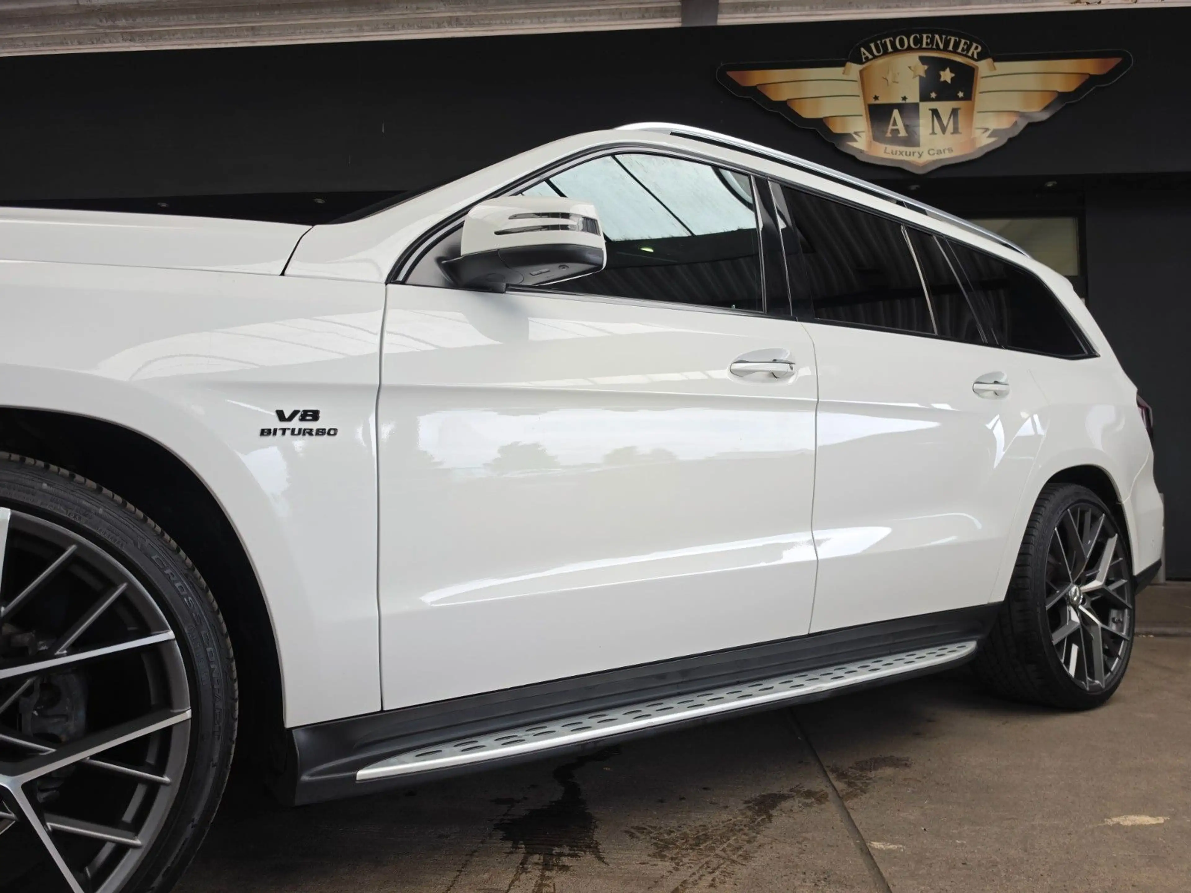 Mercedes-Benz GLS 400 4Matic 63er-Optik AHK/Pano/7.Sitz/BT/23" — photo 6