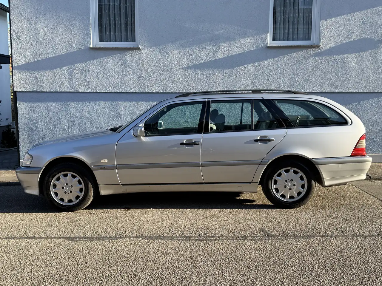 Mercedes-Benz C 220 T CDI Elegance, foto 2