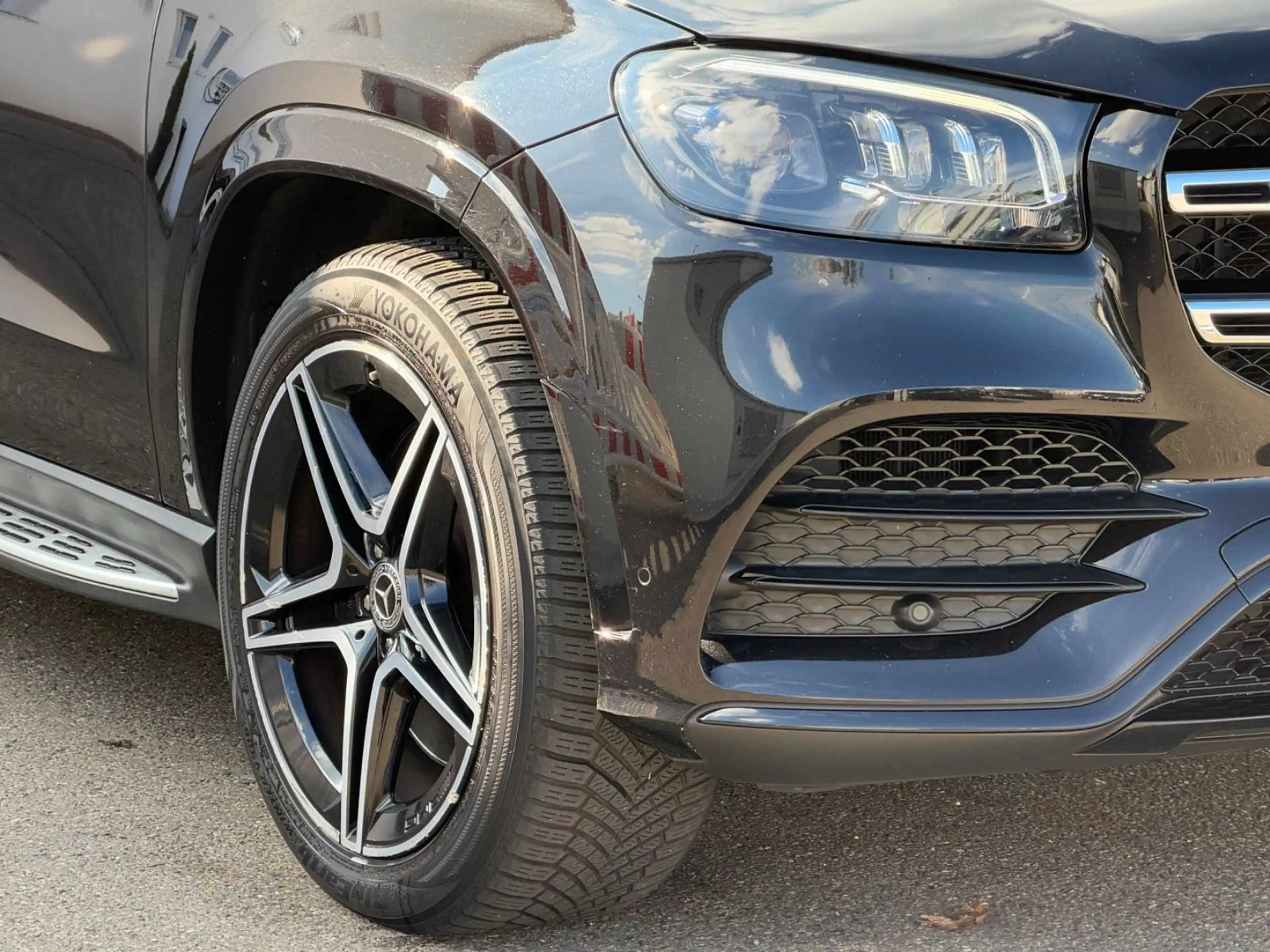 Mercedes-Benz GLS 400 d 4Matic*AMG*PANO*AHK*EXCLUS*MEMO*BRUM*3 — photo 3