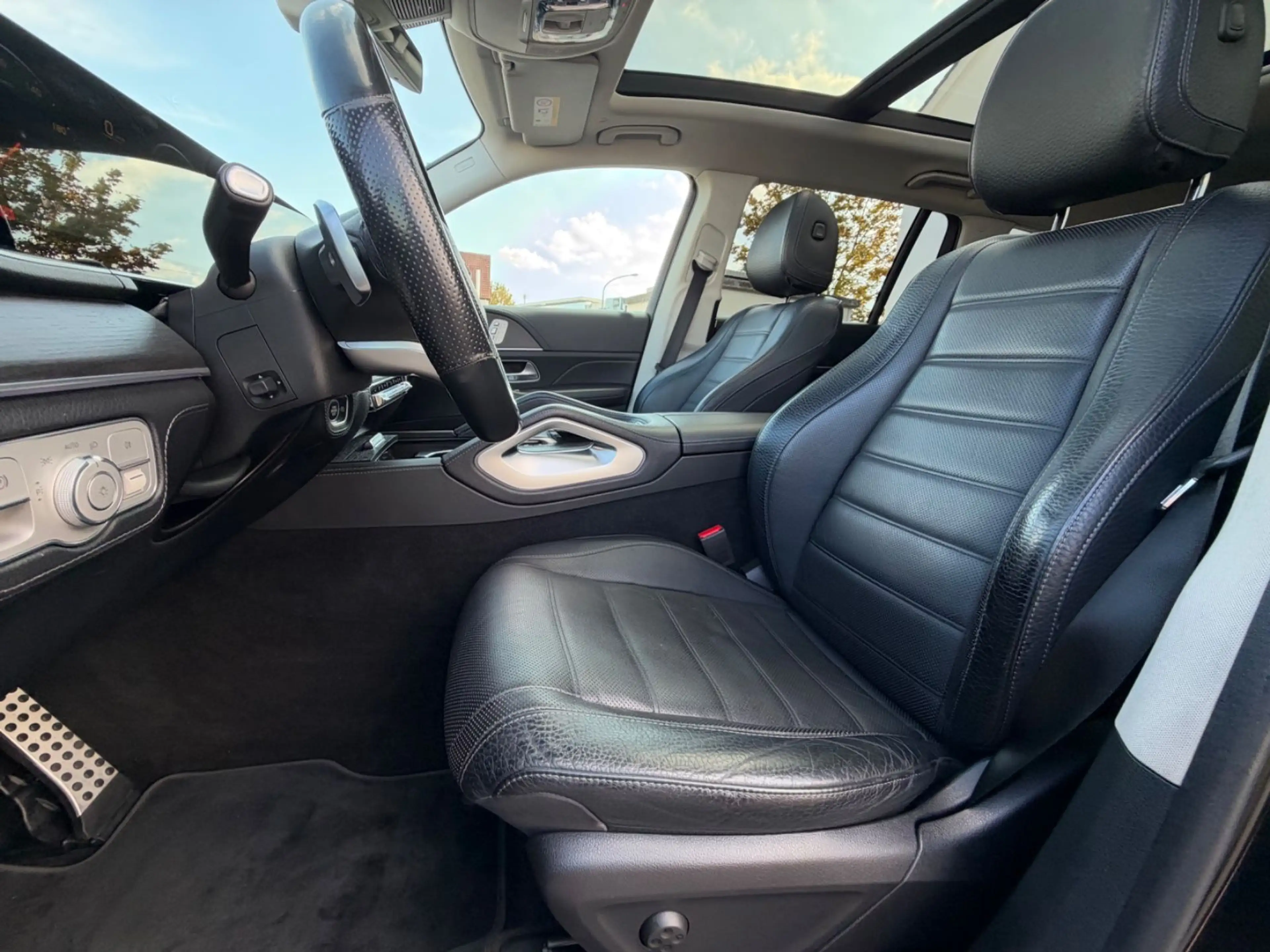 Mercedes-Benz GLS 400 d 4Matic*AMG*PANO*AHK*EXCLUS*MEMO*BRUM*3 — photo 8