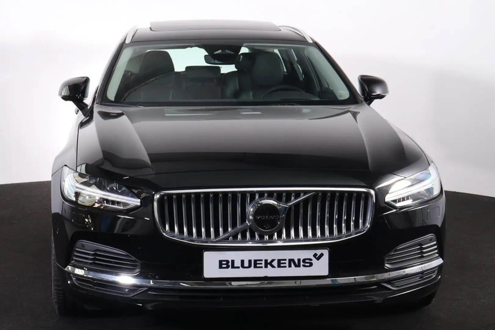 Volvo V90 T6 Plug-in hybrid AWD Ultra Bright - IntelliSafe A Noir - 2