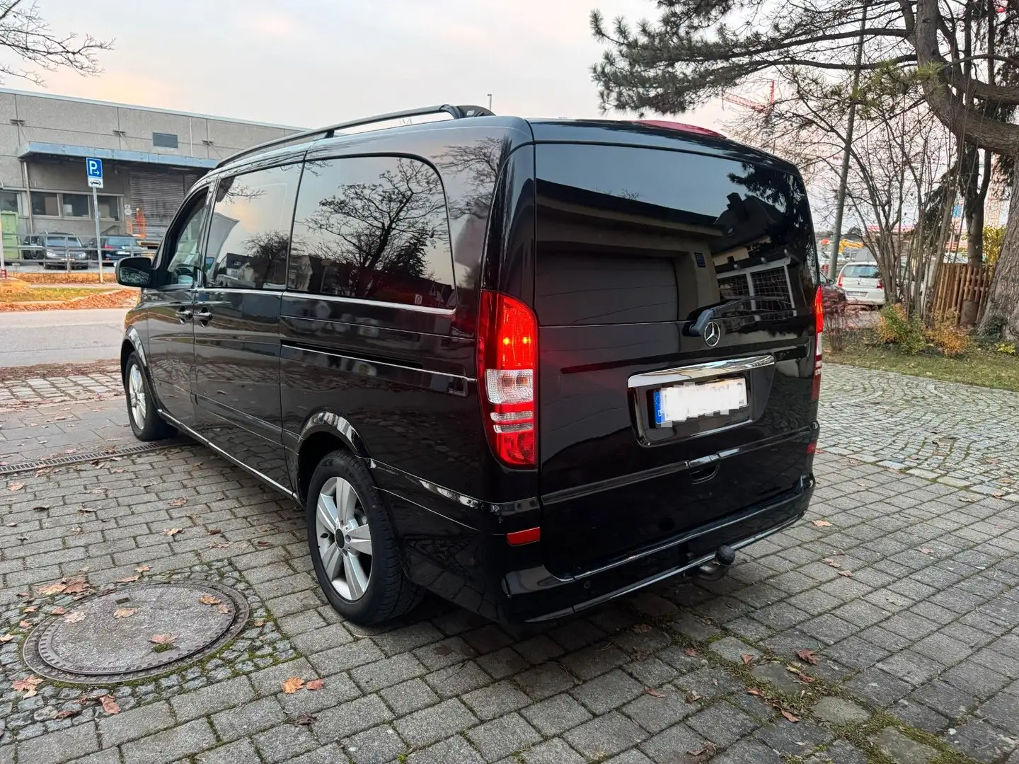 Mercedes-Benz Viano 2.2 CDI TREND EDITION lang *Automatik* Schwarz - 2