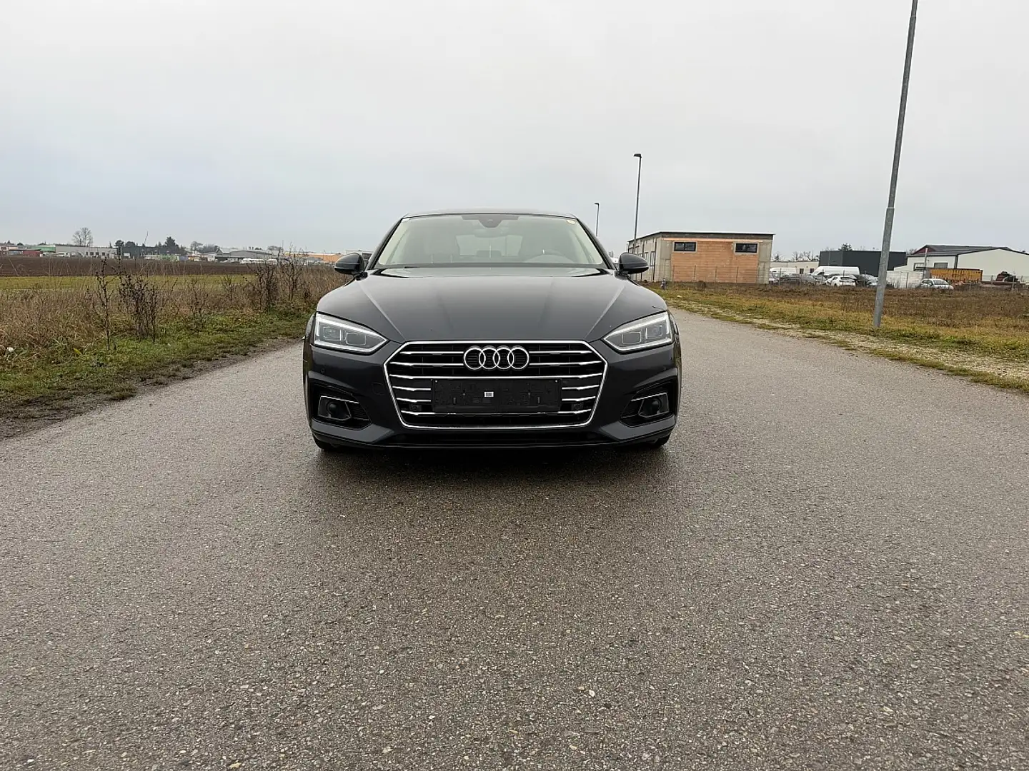 Audi A5 sport 2,0 Sportback TDI S-tronic *Eintausch*Fin... Blau - 2