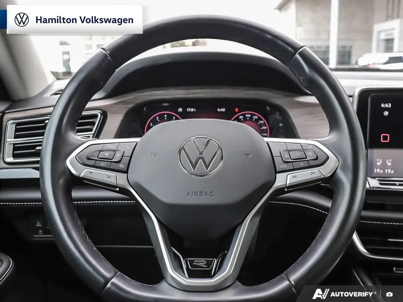 Volkswagen Atlas снимка Volkswagen Atlas