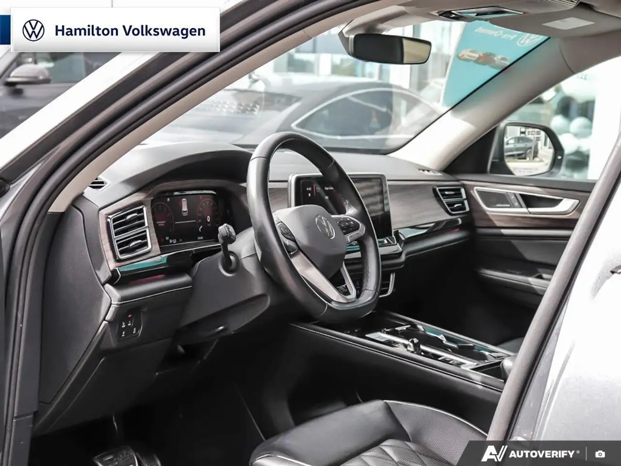 Volkswagen Atlas снимка Volkswagen Atlas
