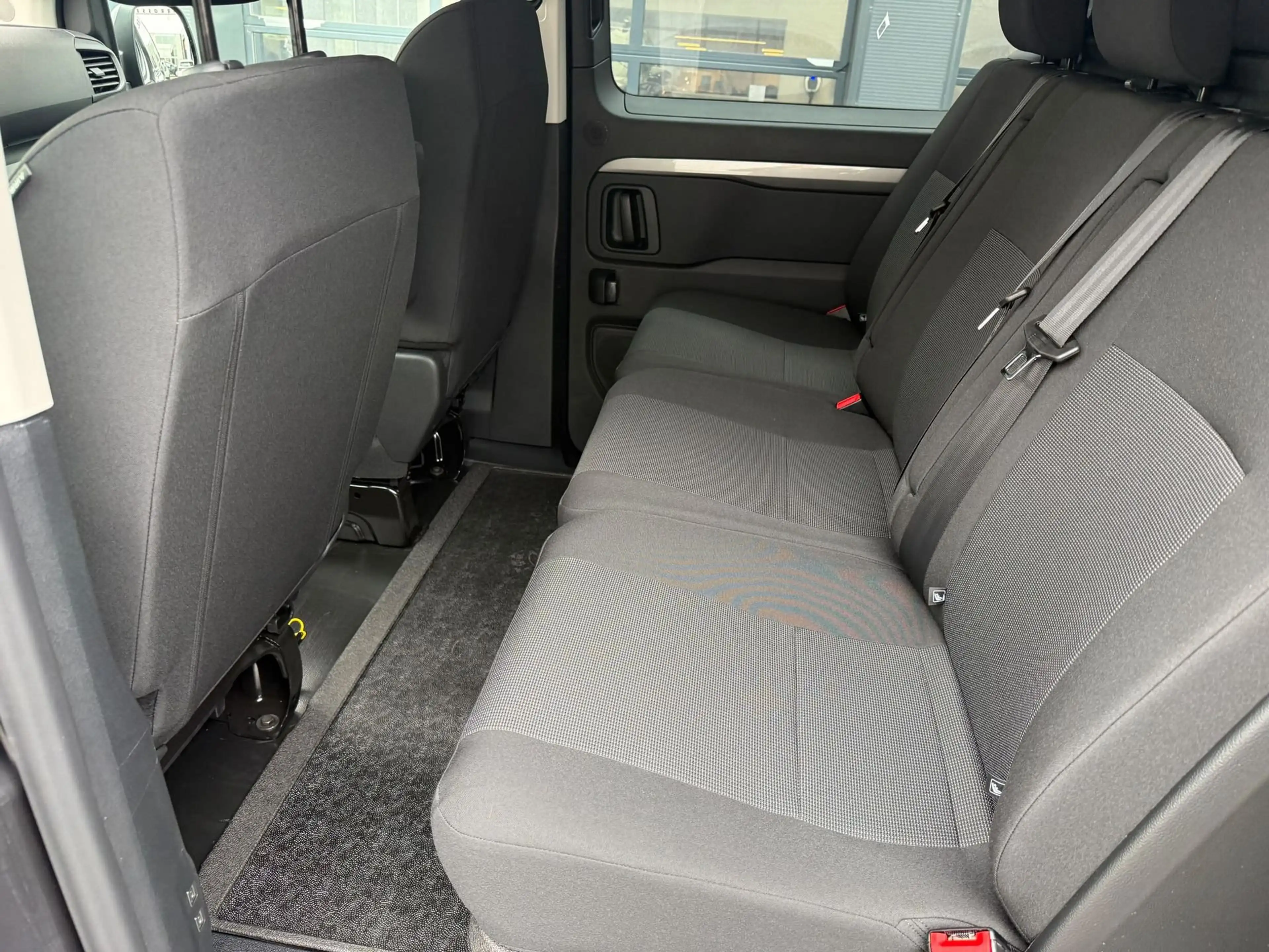 Peugeot Expert *GPS*CAMERA*5PL*VLOER*TREKHAAK* 2.2 HDI 180 PK EAT DUBBELE CABINE — photo 11